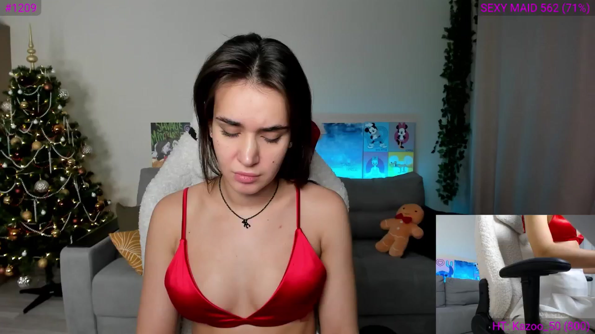 Gallery image thumbnail from Ellies_Smile's myfreecams stream on, 12/25/2024, 18:38 image 17 of 20