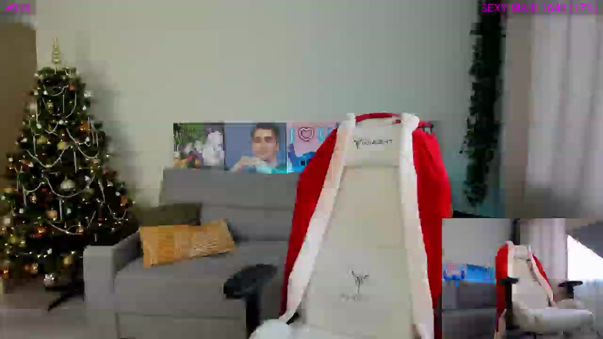 Gallery image thumbnail from Ellies_Smile's myfreecams stream on, 12/26/2024, 10:19 image 12 of 20