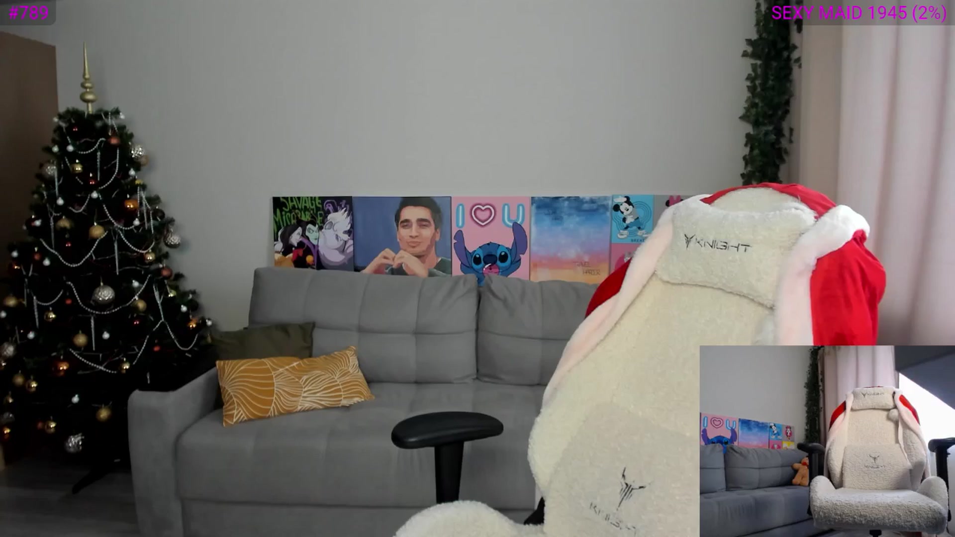Gallery image thumbnail from Ellies_Smile's myfreecams stream on, 12/27/2024, 09:39 image 20 of 20