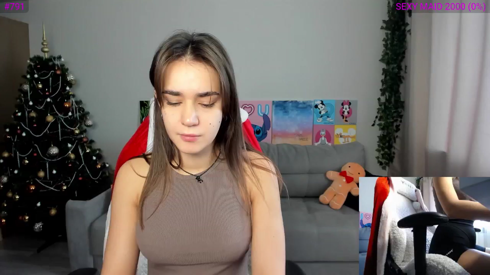Gallery image thumbnail from Ellies_Smile's myfreecams stream on, 12/27/2024, 09:39 image 11 of 20