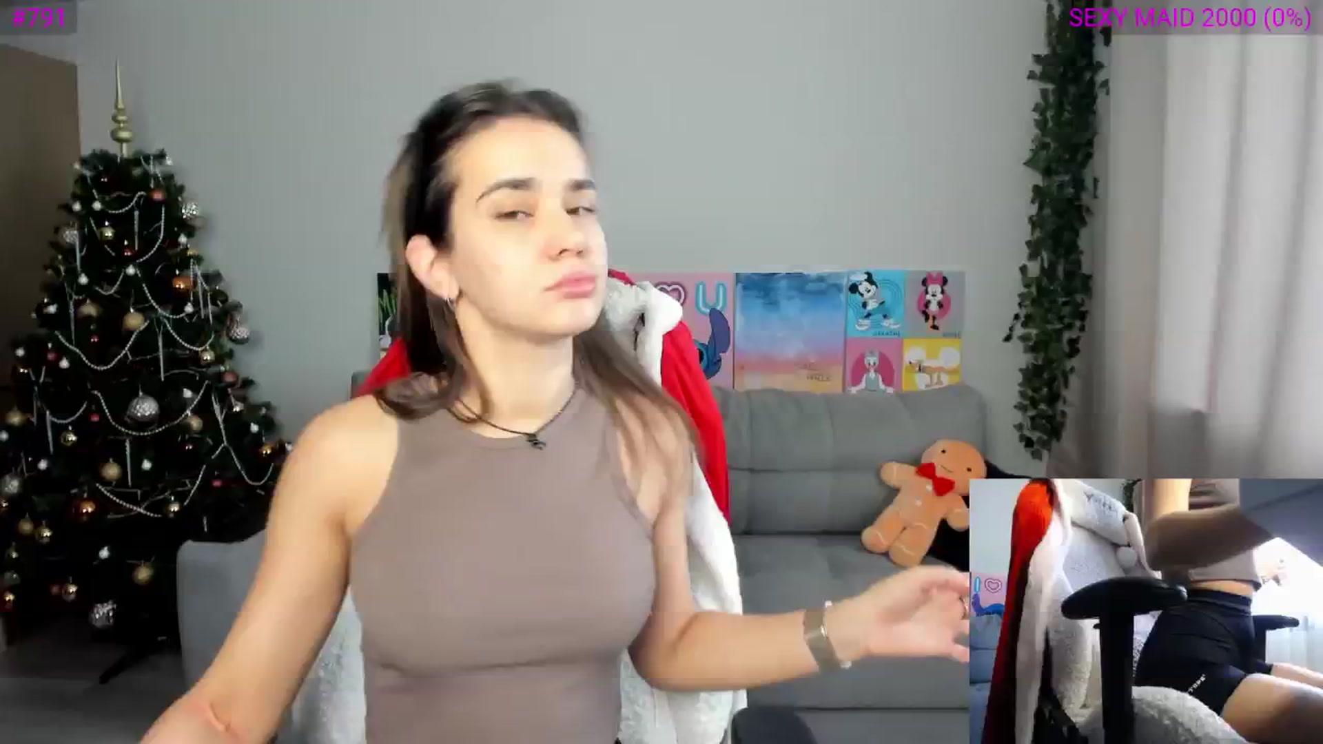 Gallery image thumbnail from Ellies_Smile's myfreecams stream on, 12/27/2024, 09:39 image 9 of 20