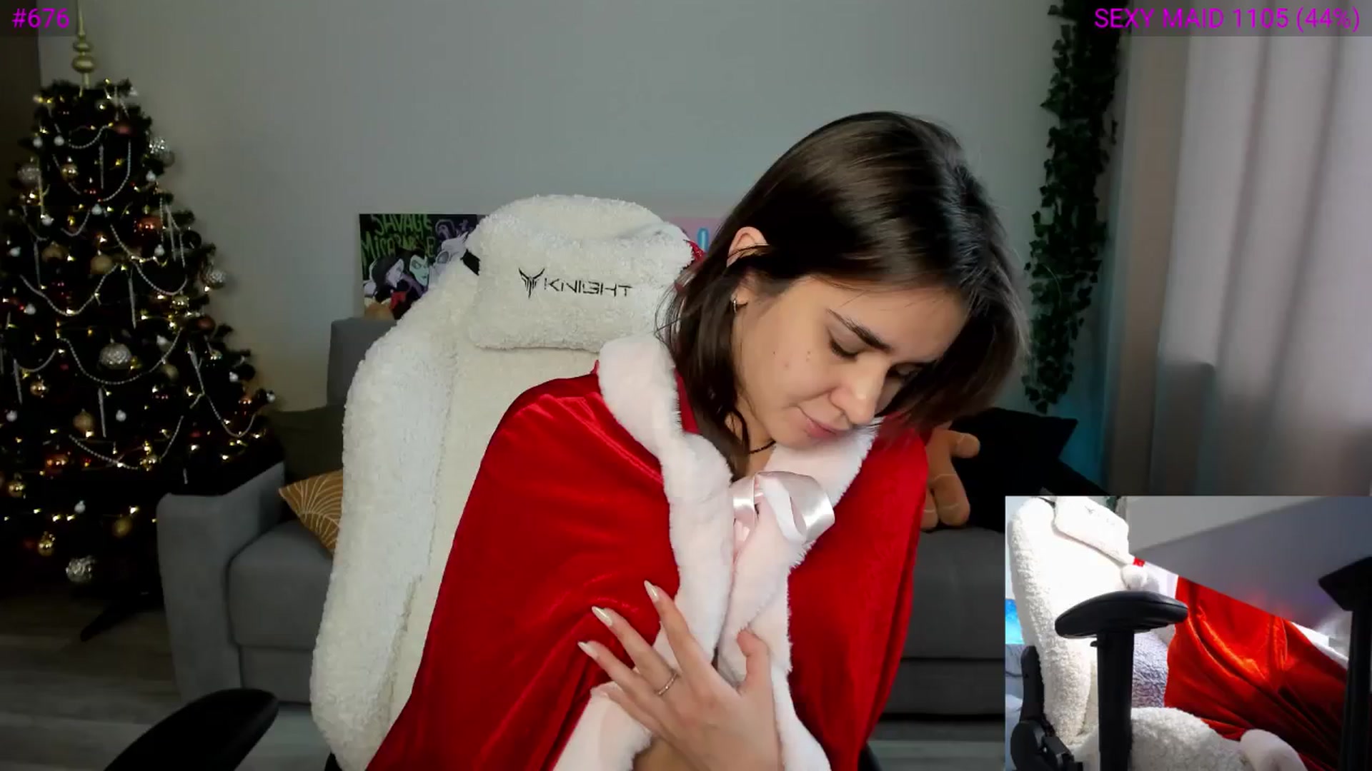 Gallery image thumbnail from Ellies_Smile's myfreecams stream on, 12/27/2024, 10:39 image 15 of 20