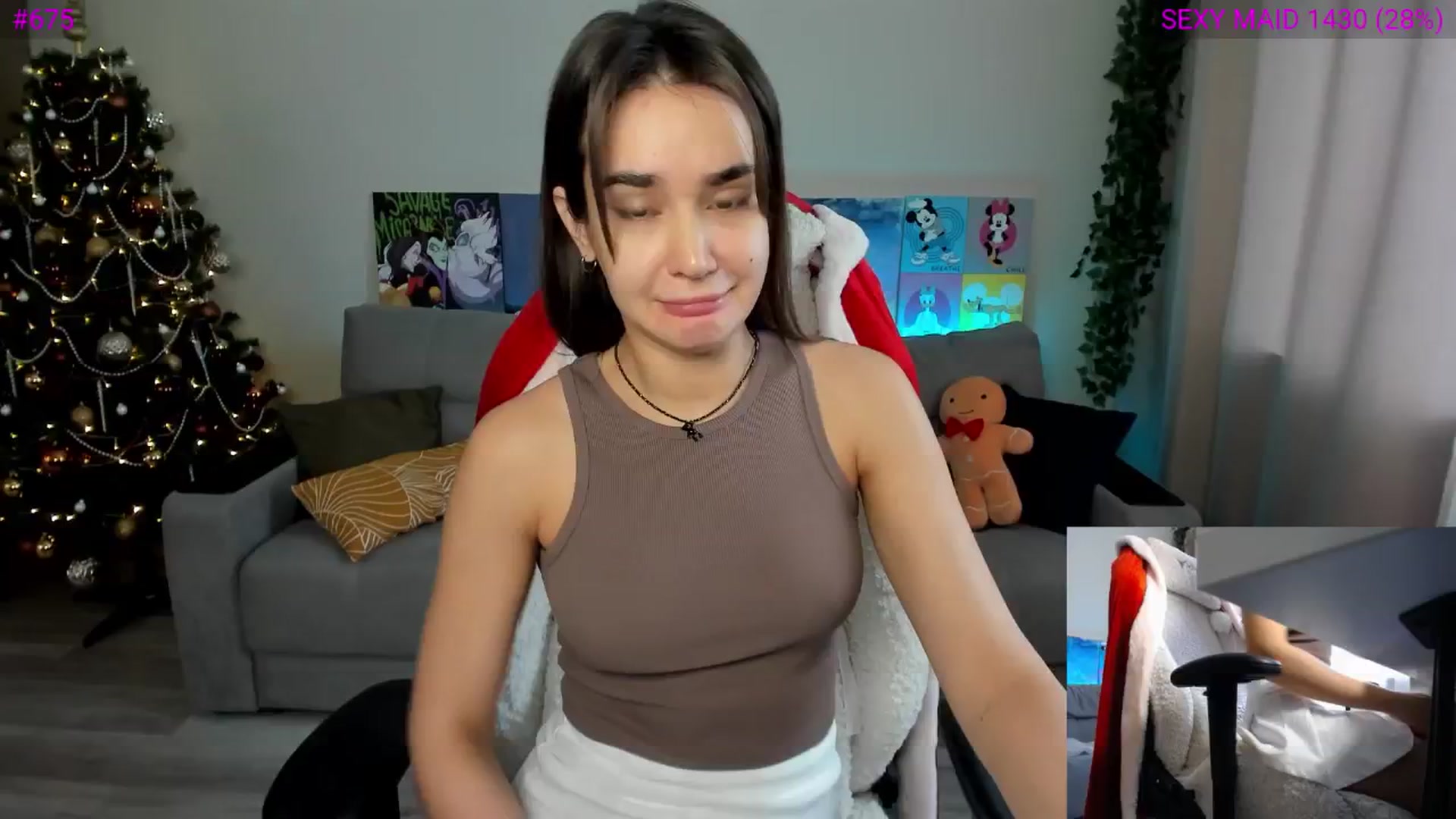 Gallery image thumbnail from Ellies_Smile's myfreecams stream on, 12/27/2024, 10:39 image 9 of 20