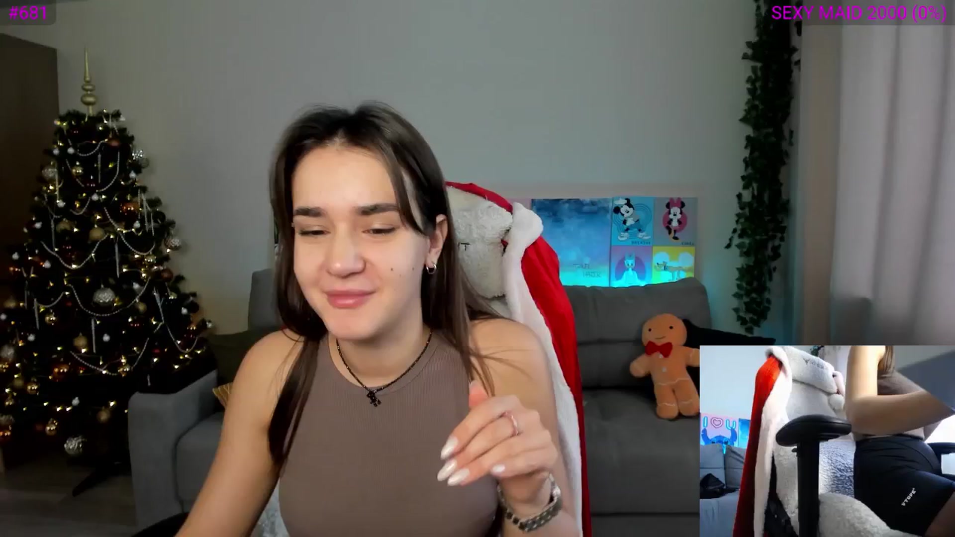 Gallery image thumbnail from Ellies_Smile's myfreecams stream on, 12/27/2024, 10:39 image 3 of 20