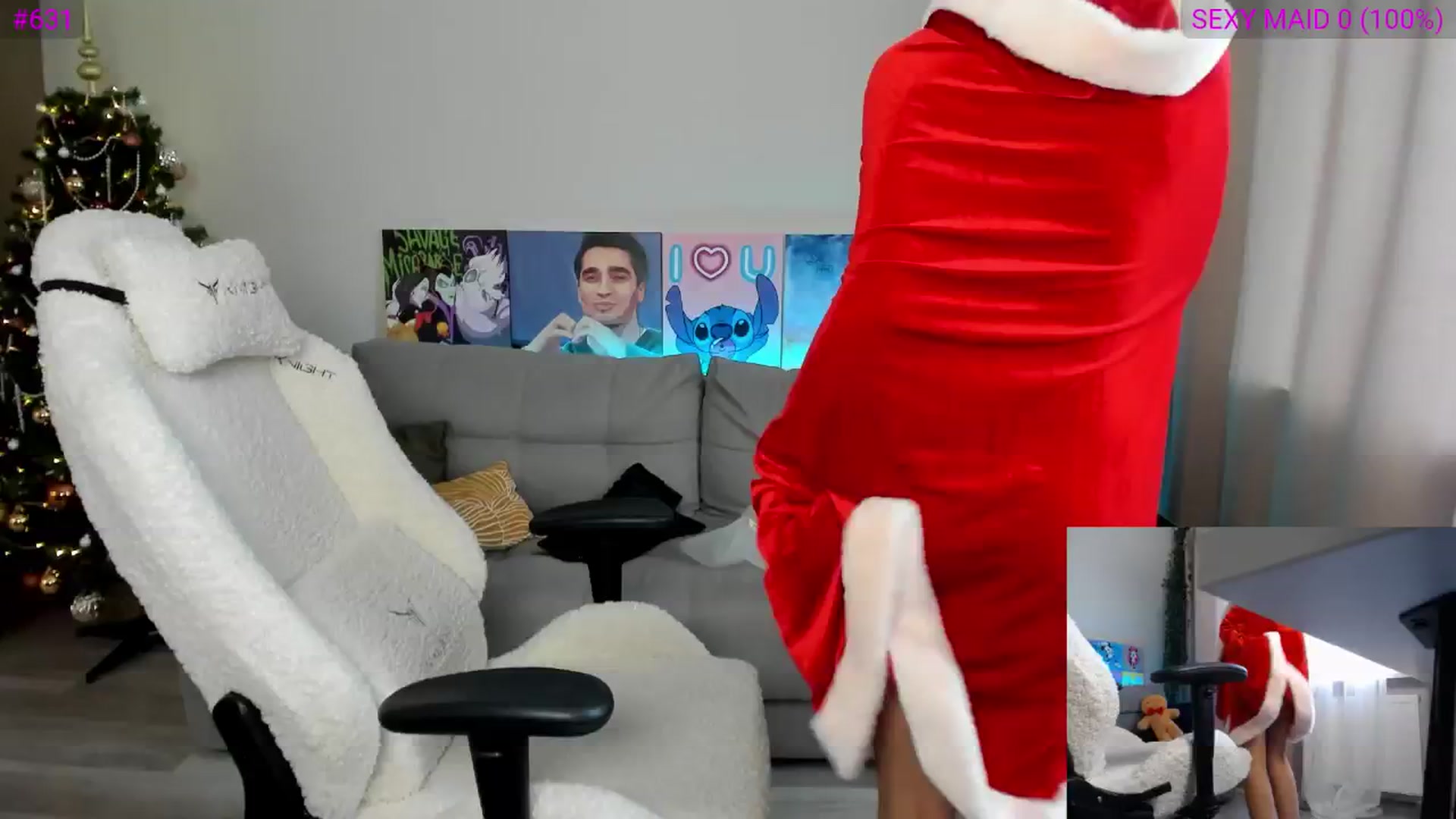 Gallery image thumbnail from Ellies_Smile's myfreecams stream on, 12/27/2024, 10:39 image 18 of 20
