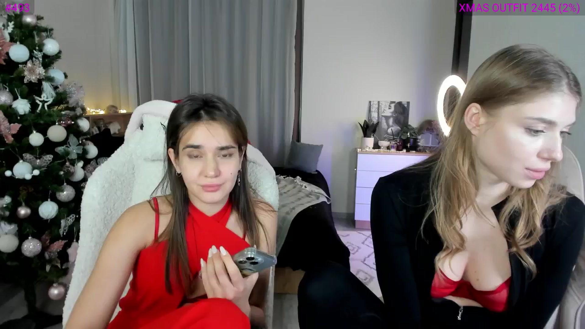 Gallery image thumbnail from Ellies_Smile's myfreecams stream on, 12/28/2024, 03:18 image 16 of 20