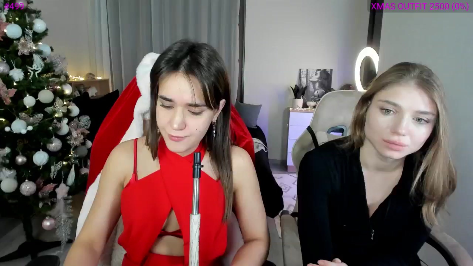 Gallery image thumbnail from Ellies_Smile's myfreecams stream on, 12/28/2024, 03:18 image 1 of 20