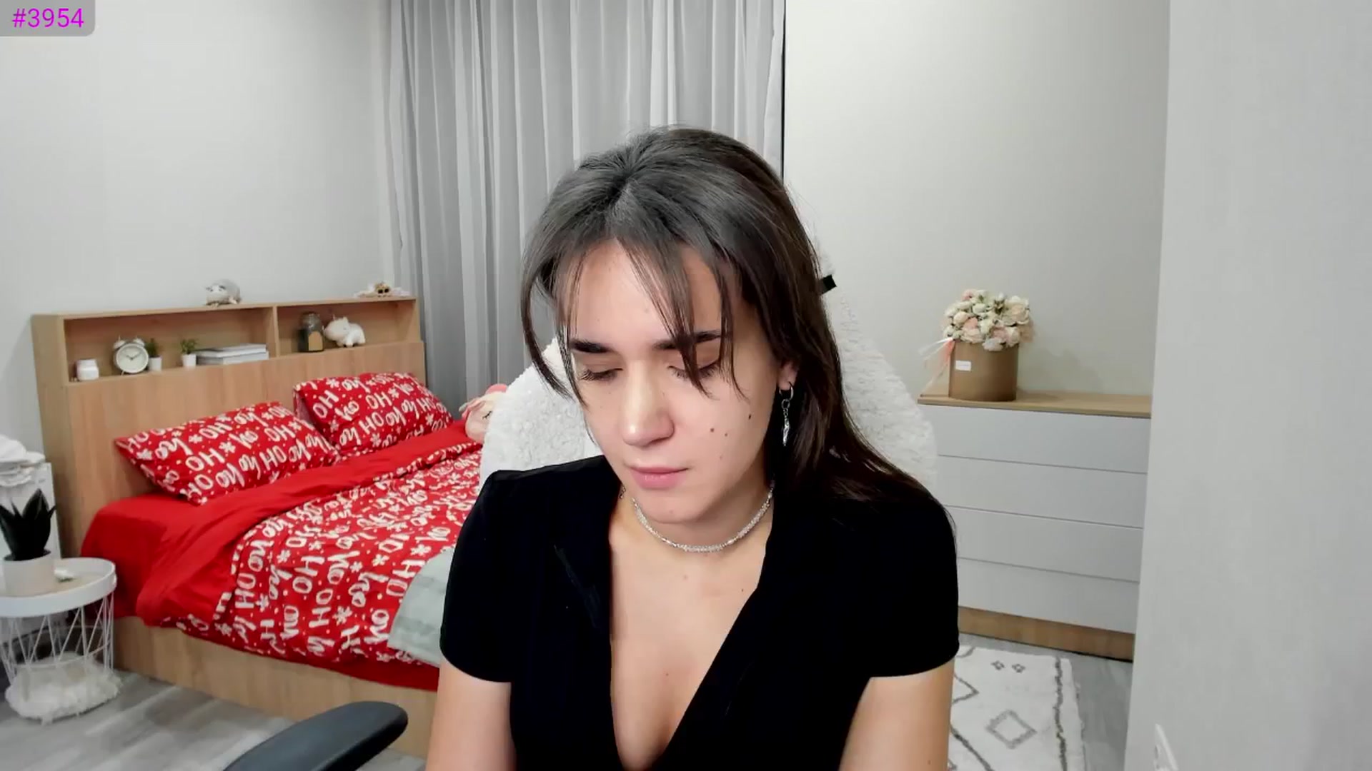 Gallery image thumbnail from Ellies_Smile's myfreecams stream on, 01/30/2025, 14:01 image 5 of 20