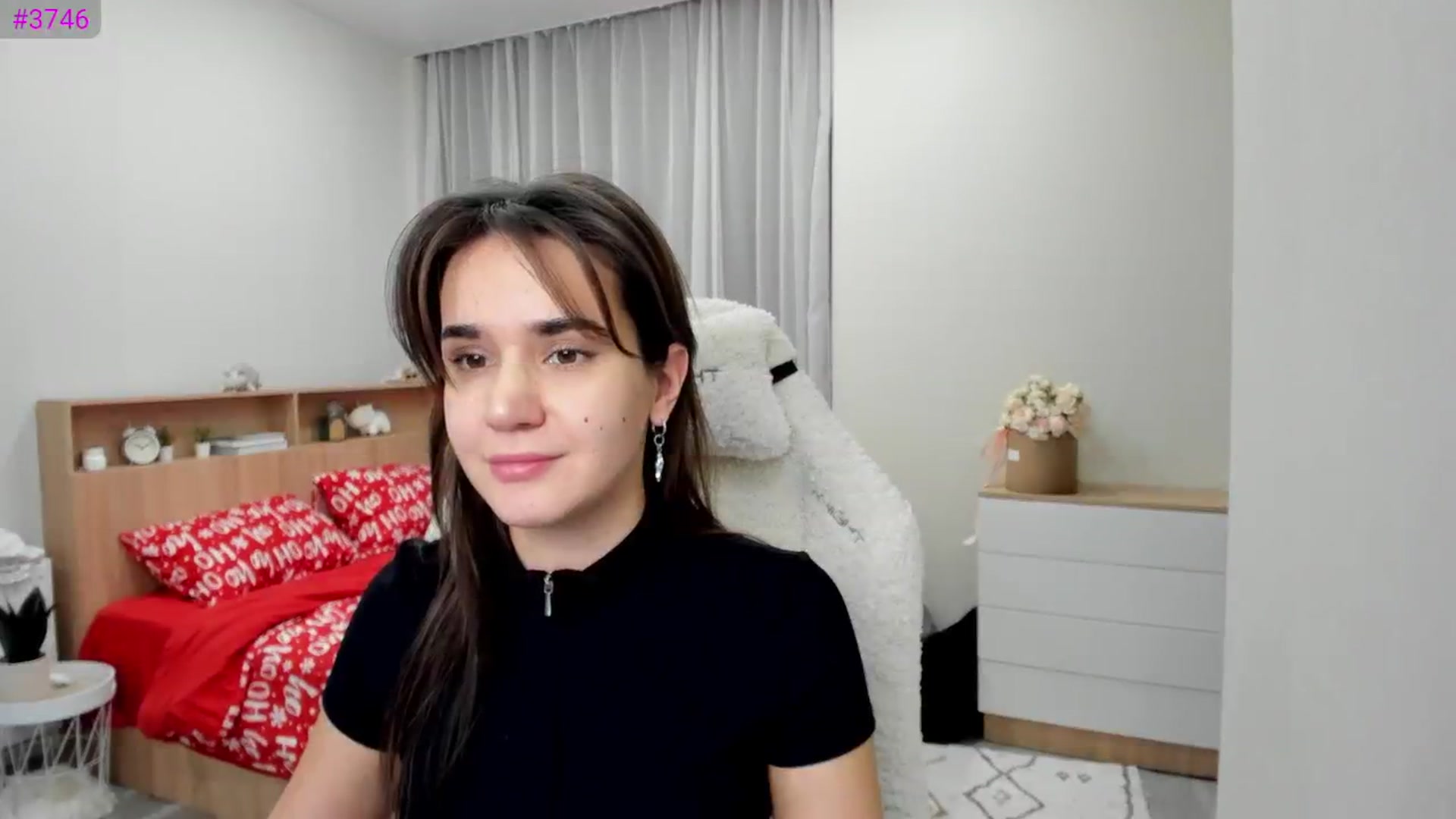 Gallery image thumbnail from Ellies_Smile's myfreecams stream on, 01/30/2025, 15:30 image 19 of 20