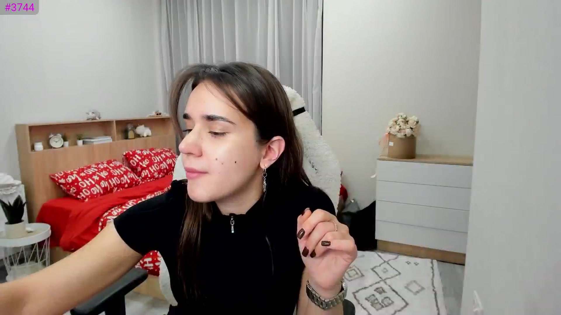 Gallery image thumbnail from Ellies_Smile's myfreecams stream on, 01/30/2025, 15:30 image 9 of 20
