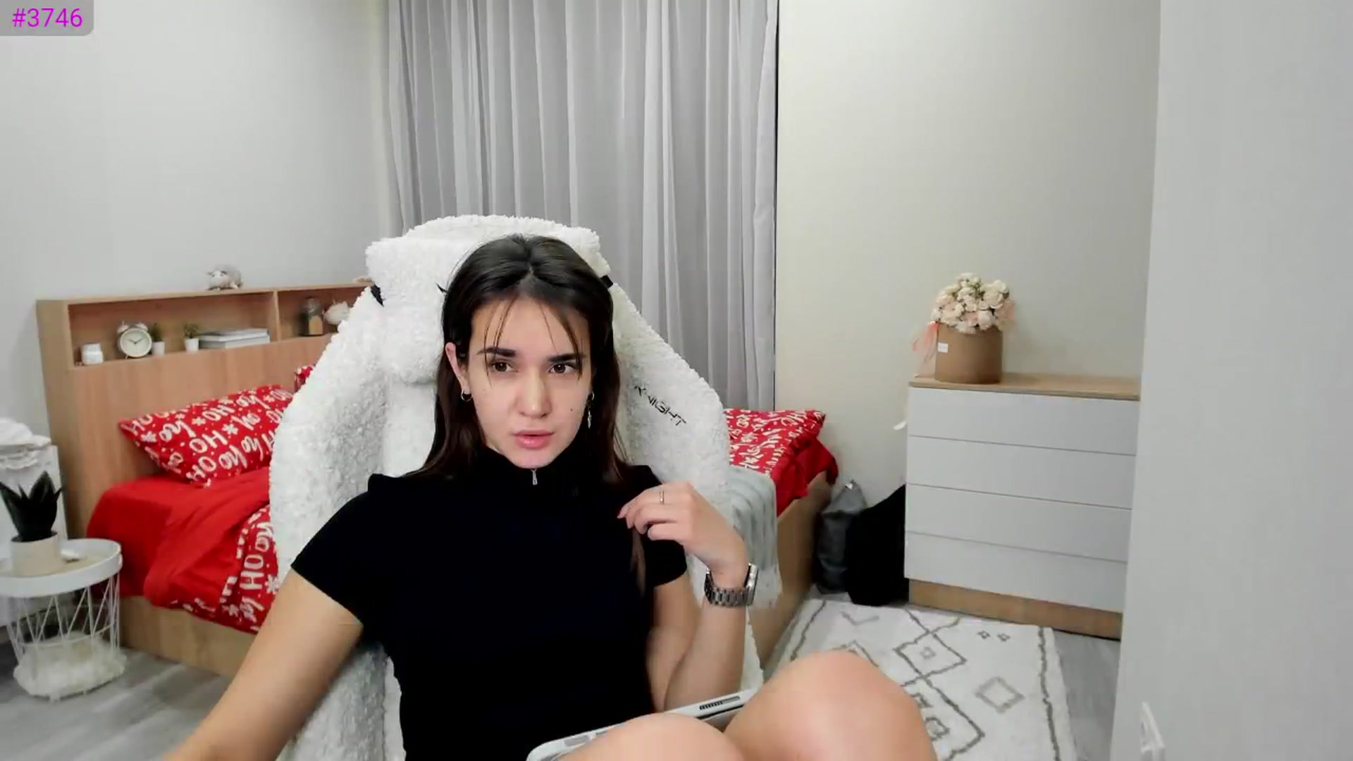 Gallery image thumbnail from Ellies_Smile's myfreecams stream on, 01/30/2025, 15:30 image 14 of 20