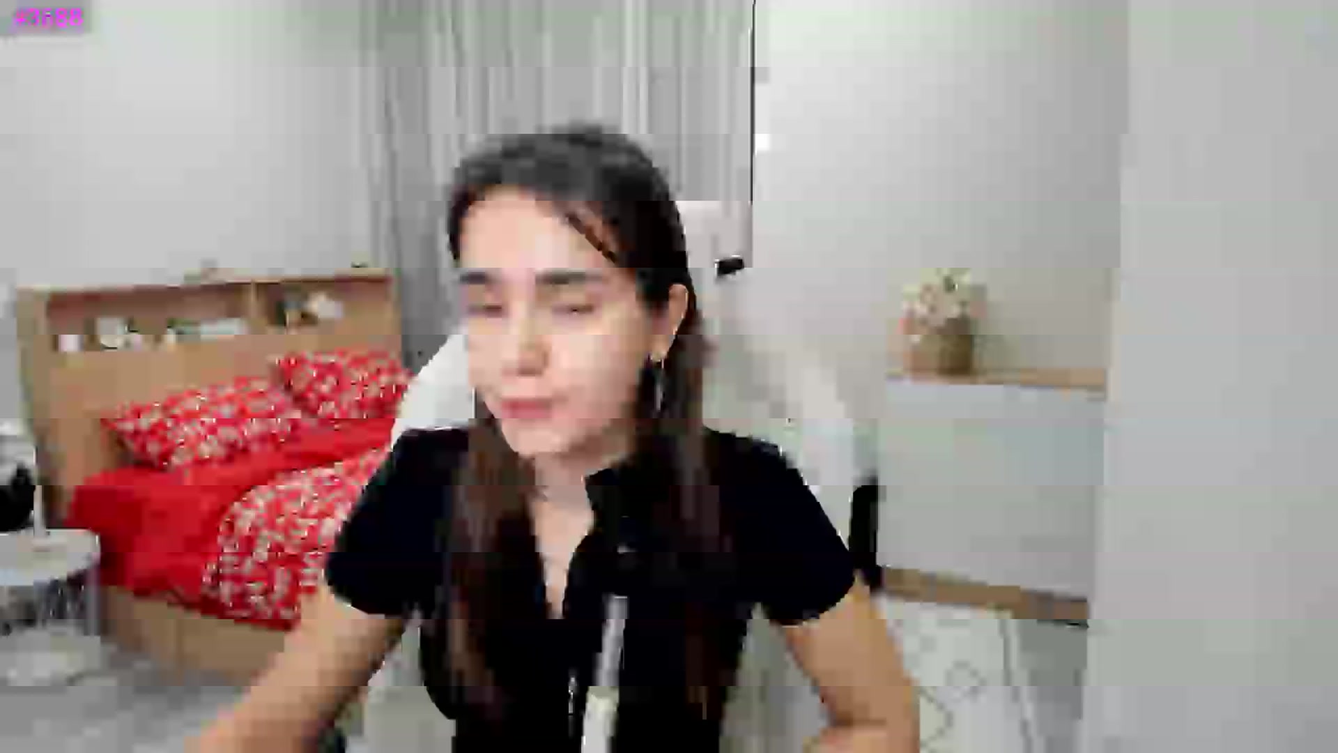 Gallery image thumbnail from Ellies_Smile's myfreecams stream on, 01/30/2025, 16:20 image 2 of 20