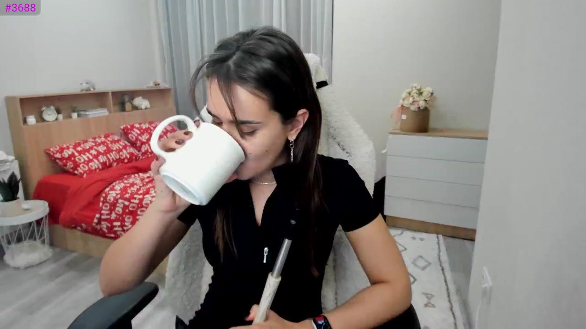 Gallery image thumbnail from Ellies_Smile's myfreecams stream on, 01/30/2025, 16:20 image 9 of 20