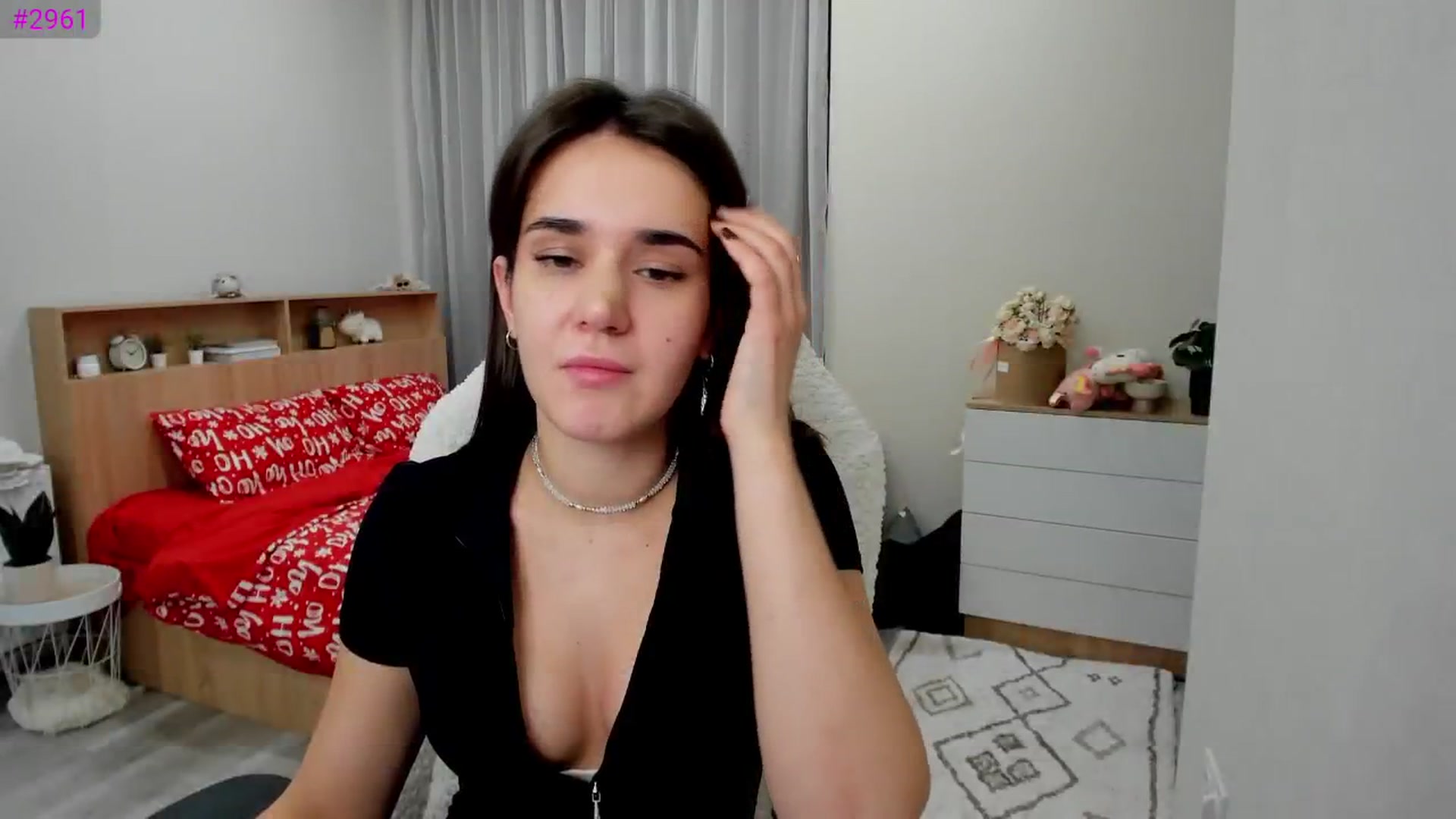 Gallery image thumbnail from Ellies_Smile's myfreecams stream on, 01/31/2025, 19:30 image 11 of 20