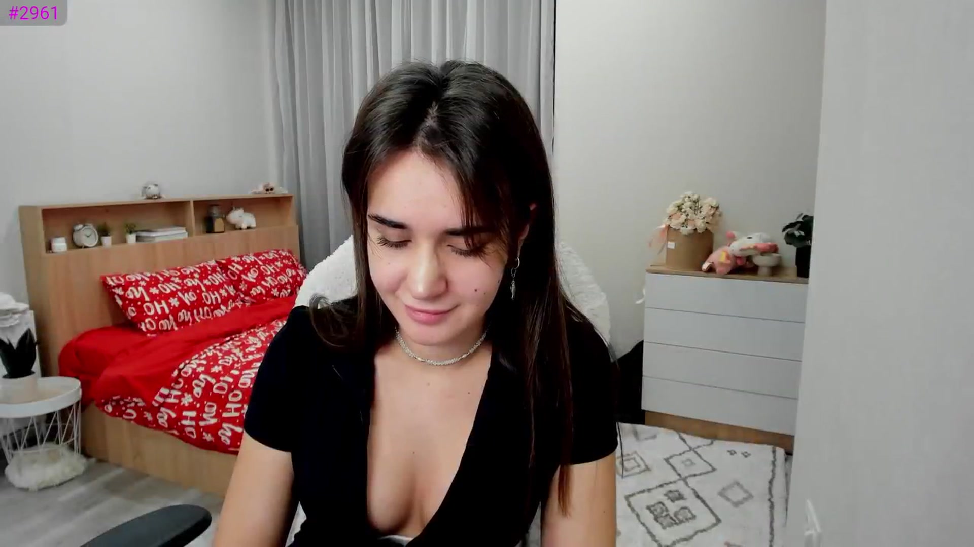 Gallery image thumbnail from Ellies_Smile's myfreecams stream on, 01/31/2025, 19:30 image 12 of 20
