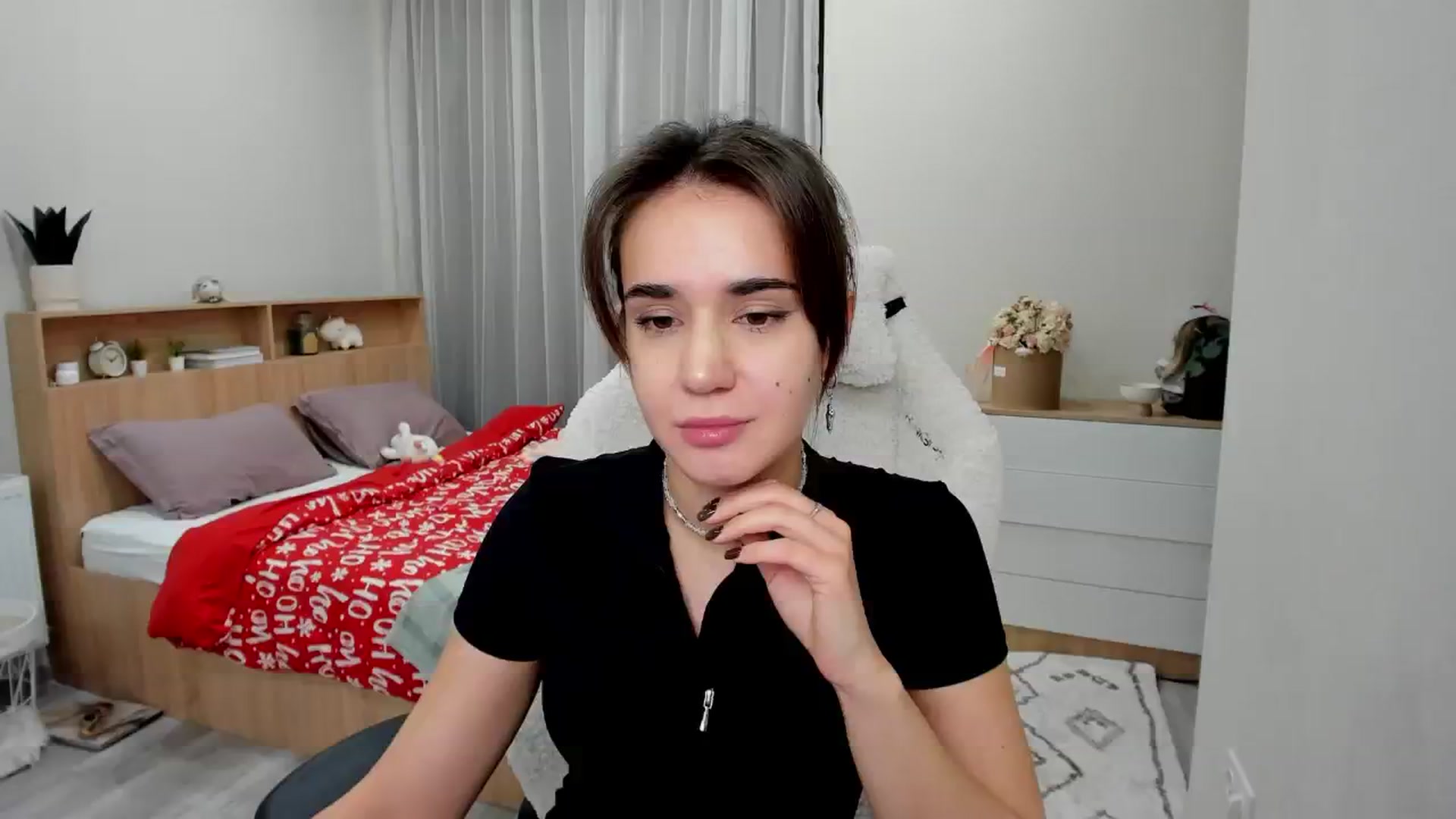 Gallery image thumbnail from Ellies_Smile's myfreecams stream on, 02/04/2025, 14:23 image 14 of 20