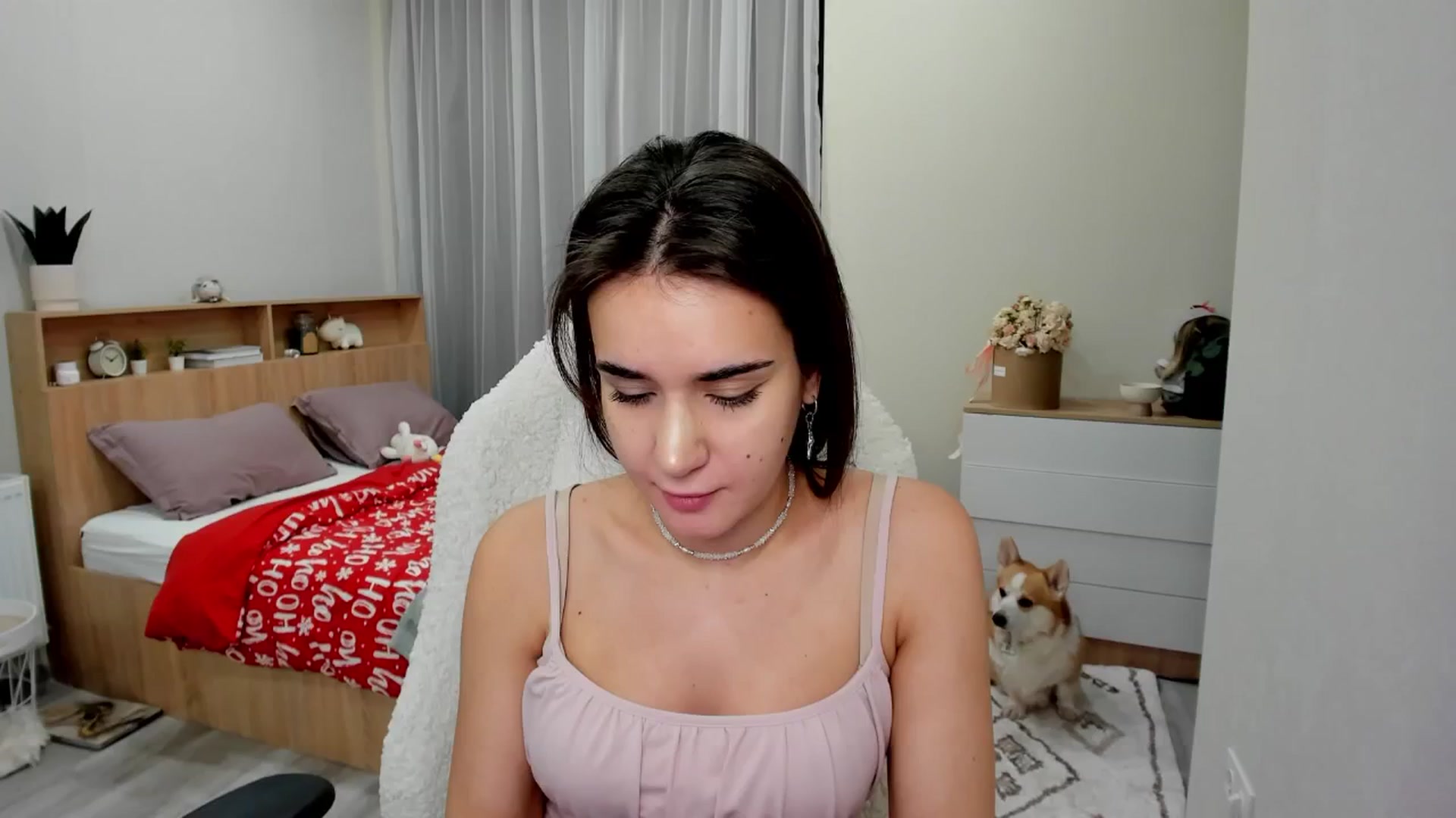 Gallery image thumbnail from Ellies_Smile's myfreecams stream on, 02/04/2025, 14:23 image 2 of 20