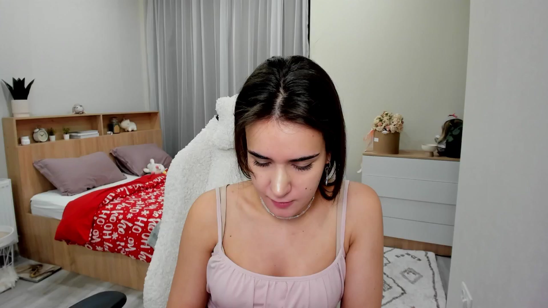 Gallery image thumbnail from Ellies_Smile's myfreecams stream on, 02/04/2025, 14:23 image 6 of 20