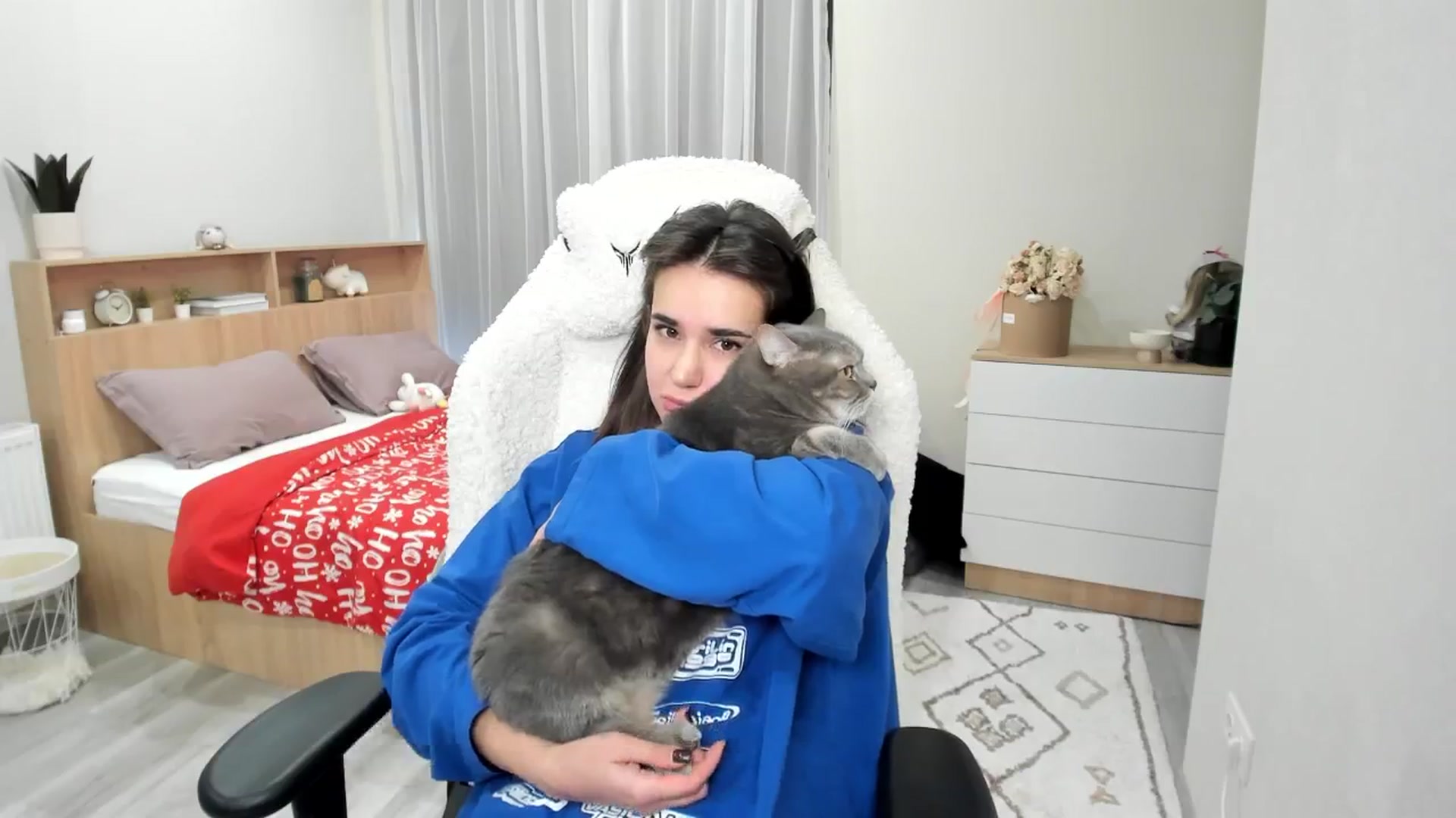 Gallery image thumbnail from Ellies_Smile's myfreecams stream on, 02/06/2025, 10:31 image 9 of 20
