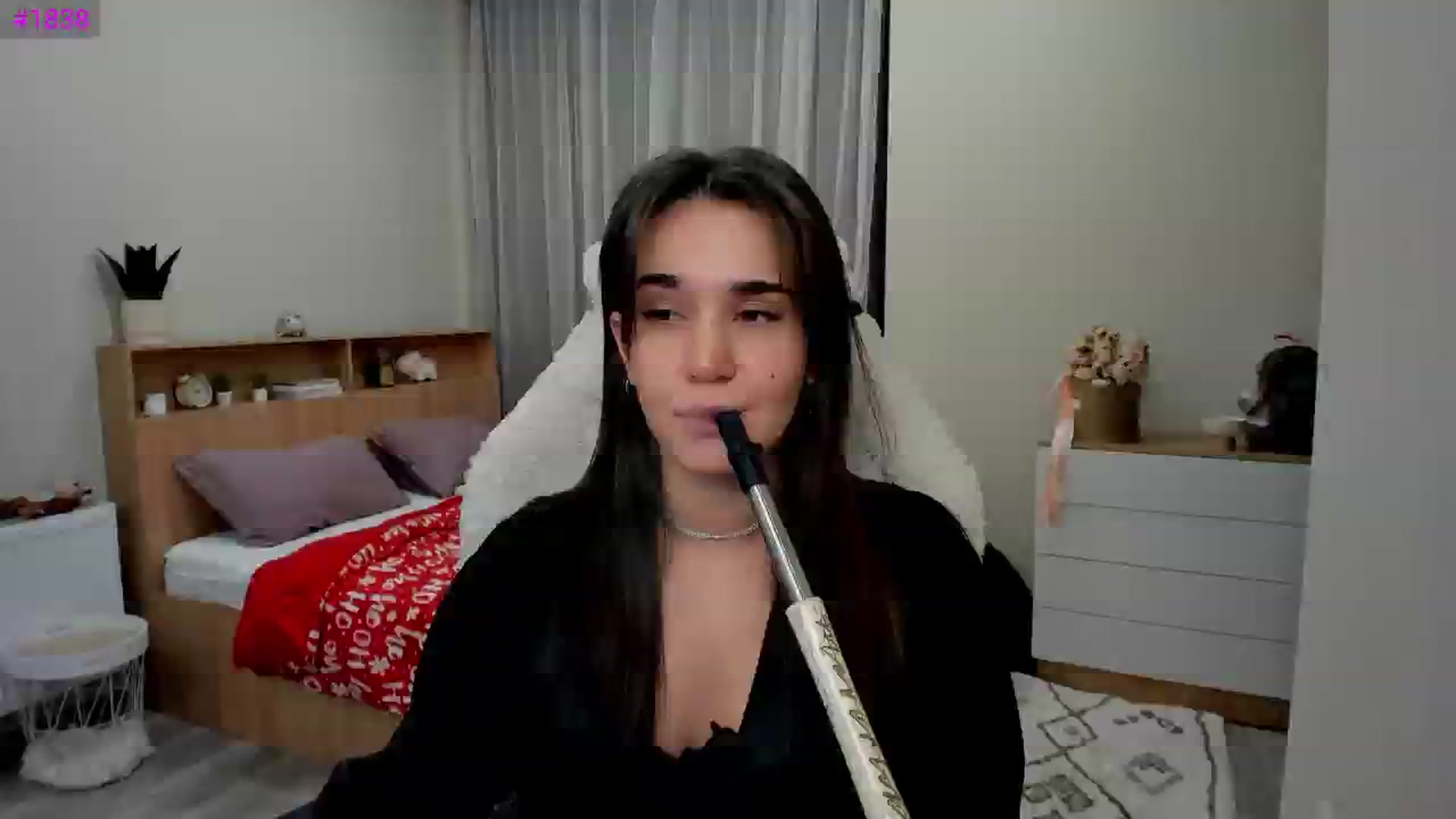 Gallery image thumbnail from Ellies_Smile's myfreecams stream on, 02/06/2025, 14:17 image 18 of 20