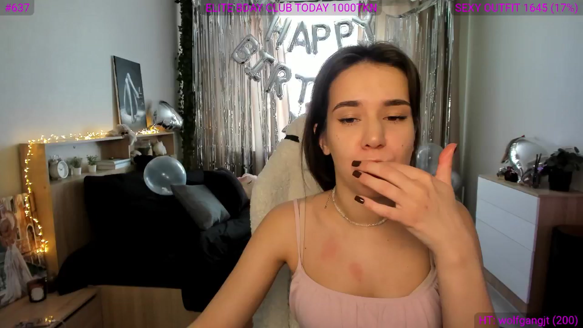 Gallery image thumbnail from Ellies_Smile's myfreecams stream on, 02/13/2025, 10:26 image 5 of 20