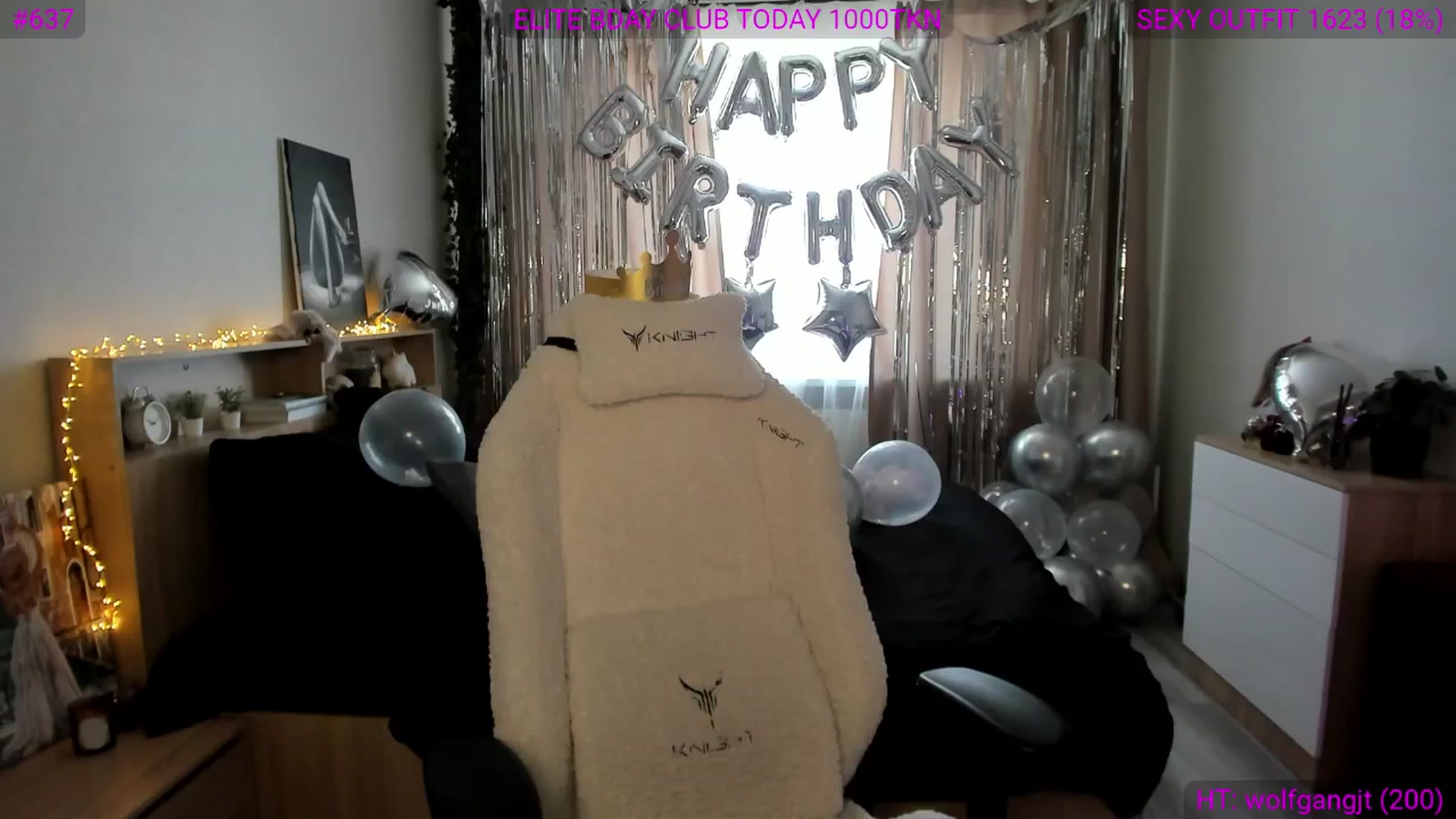 Gallery image thumbnail from Ellies_Smile's myfreecams stream on, 02/13/2025, 10:26 image 15 of 20