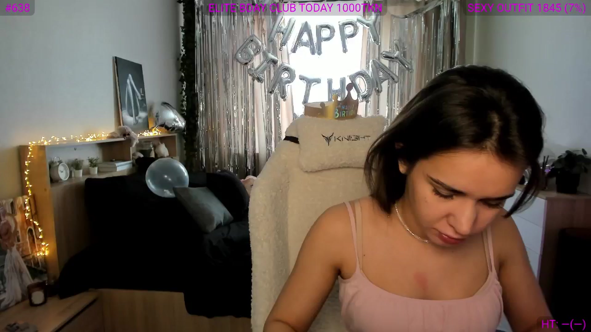 Gallery image thumbnail from Ellies_Smile's myfreecams stream on, 02/13/2025, 10:26 image 2 of 20
