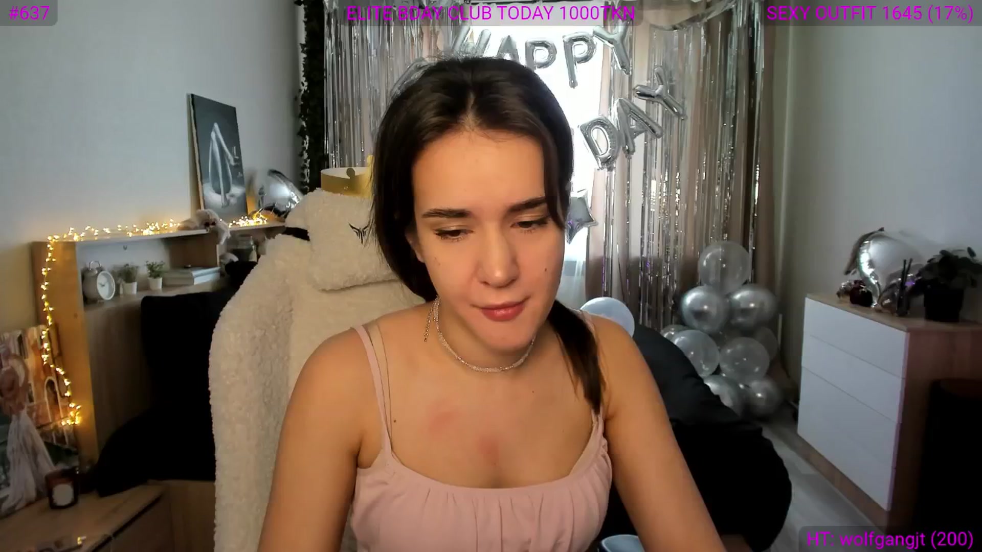 Gallery image thumbnail from Ellies_Smile's myfreecams stream on, 02/13/2025, 10:26 image 8 of 20