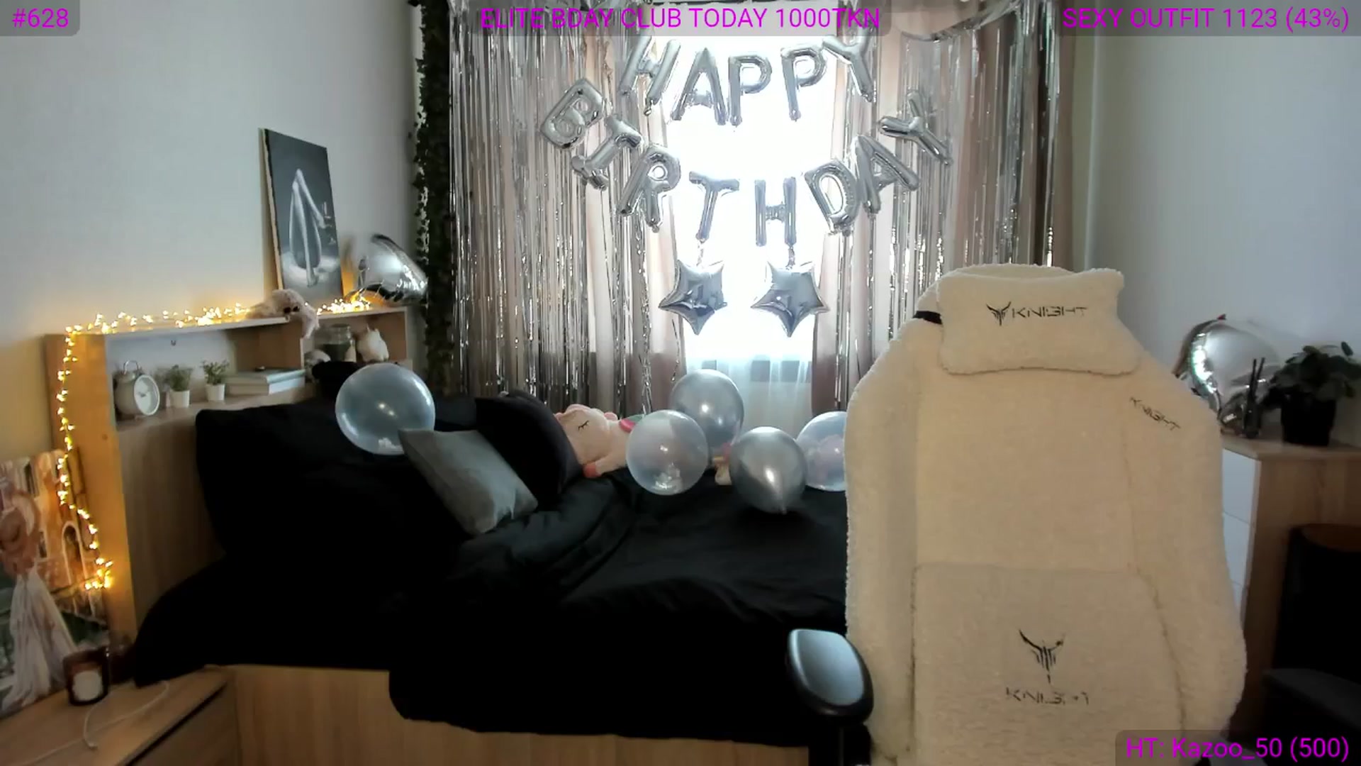 Gallery image thumbnail from Ellies_Smile's myfreecams stream on, 02/13/2025, 12:07 image 3 of 20