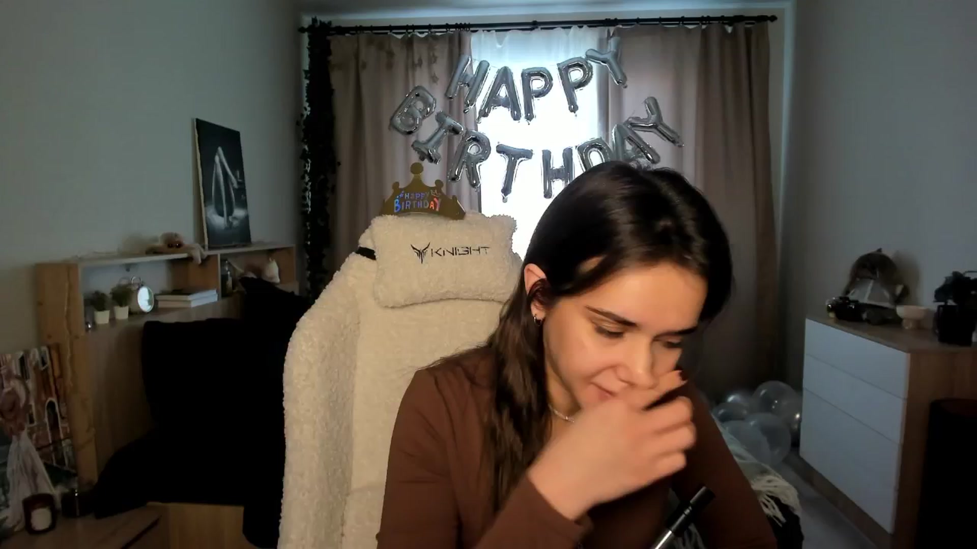 Gallery image thumbnail from Ellies_Smile's myfreecams stream on, 02/18/2025, 13:45 image 7 of 20