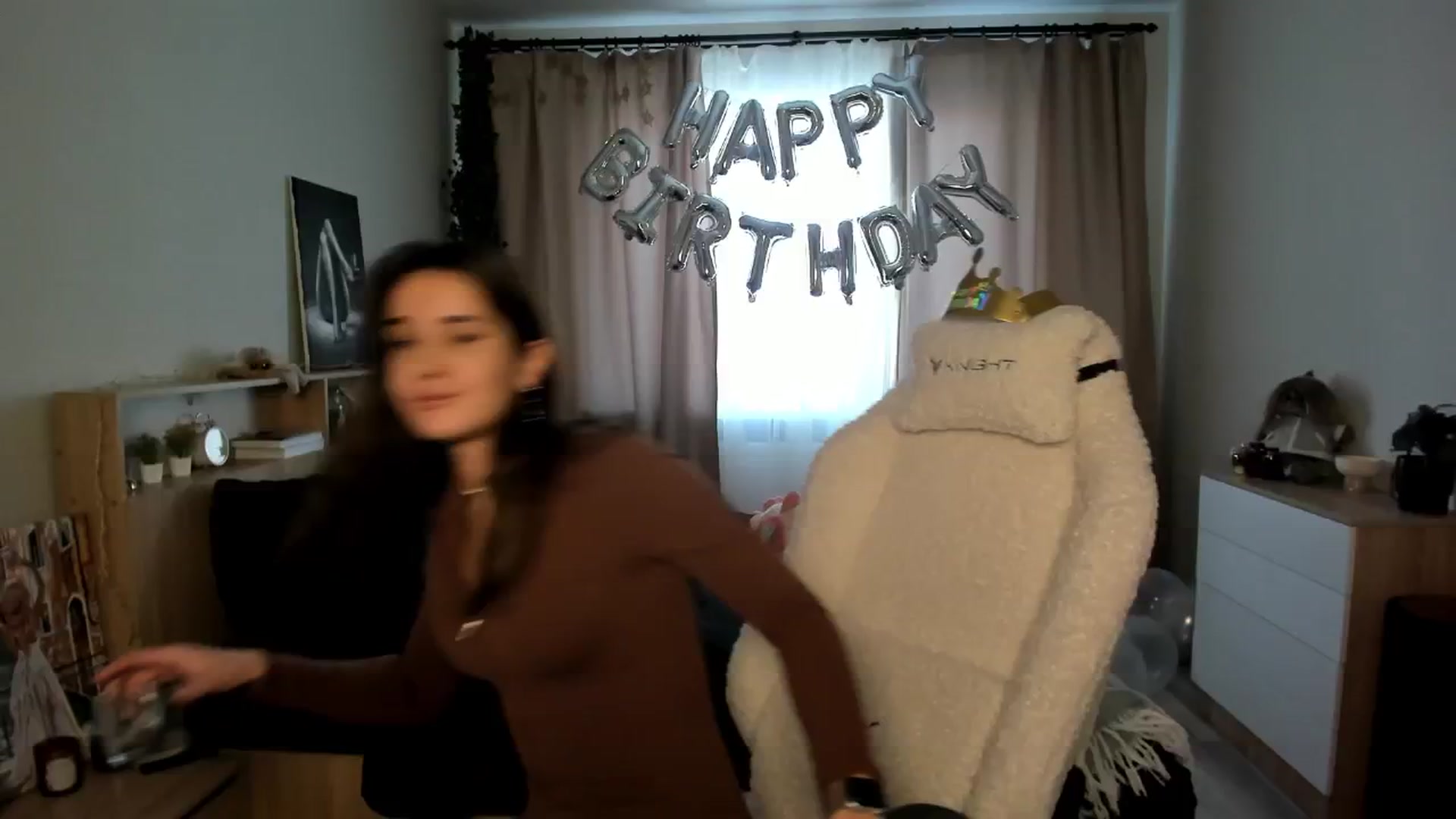 Gallery image thumbnail from Ellies_Smile's myfreecams stream on, 02/18/2025, 13:45 image 3 of 20