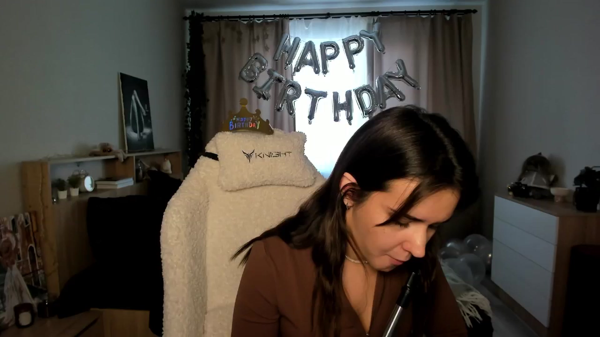 Gallery image thumbnail from Ellies_Smile's myfreecams stream on, 02/18/2025, 13:45 image 13 of 20