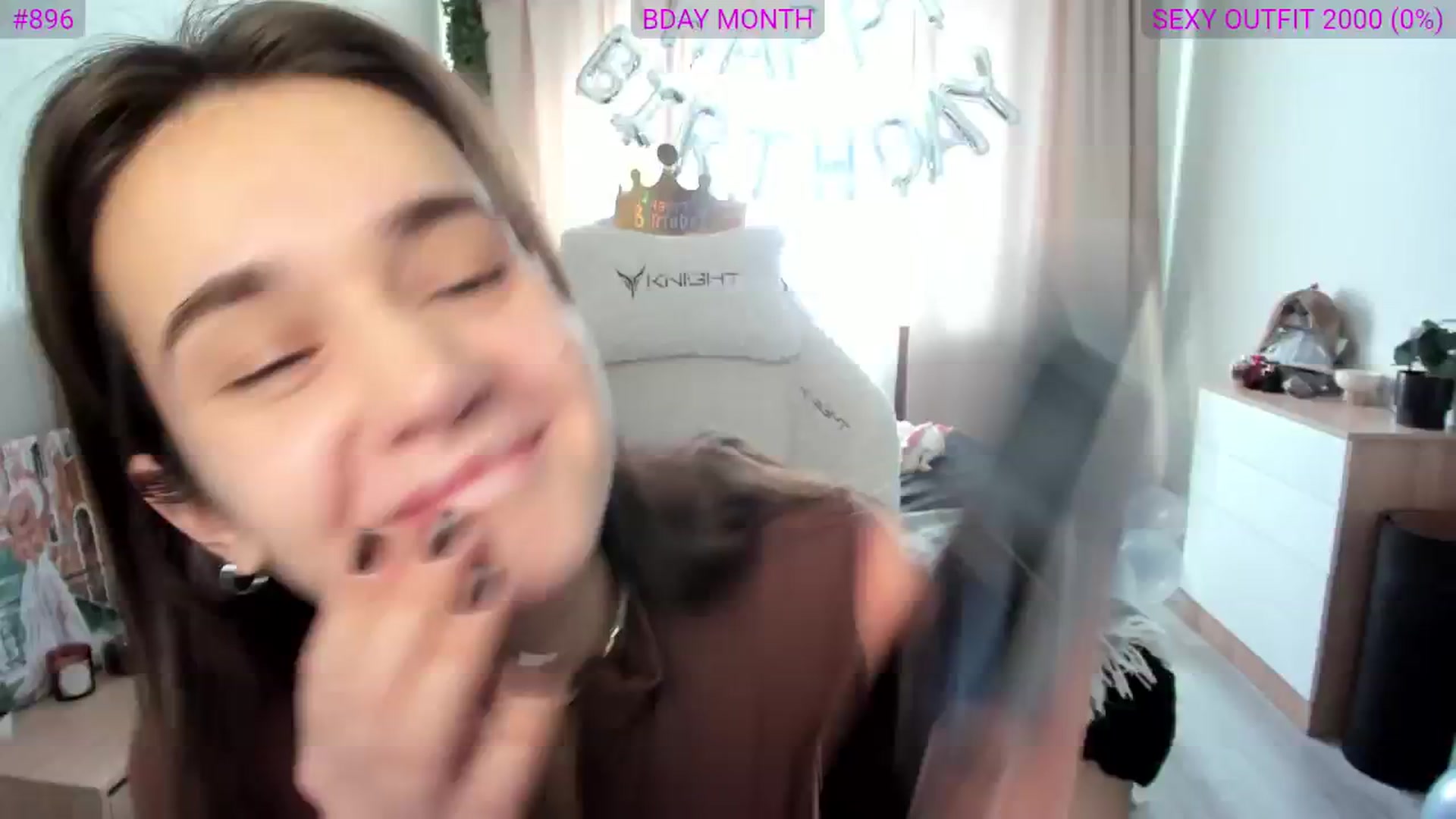 Gallery image thumbnail from Ellies_Smile's myfreecams stream on, 02/19/2025, 09:16 image 3 of 20