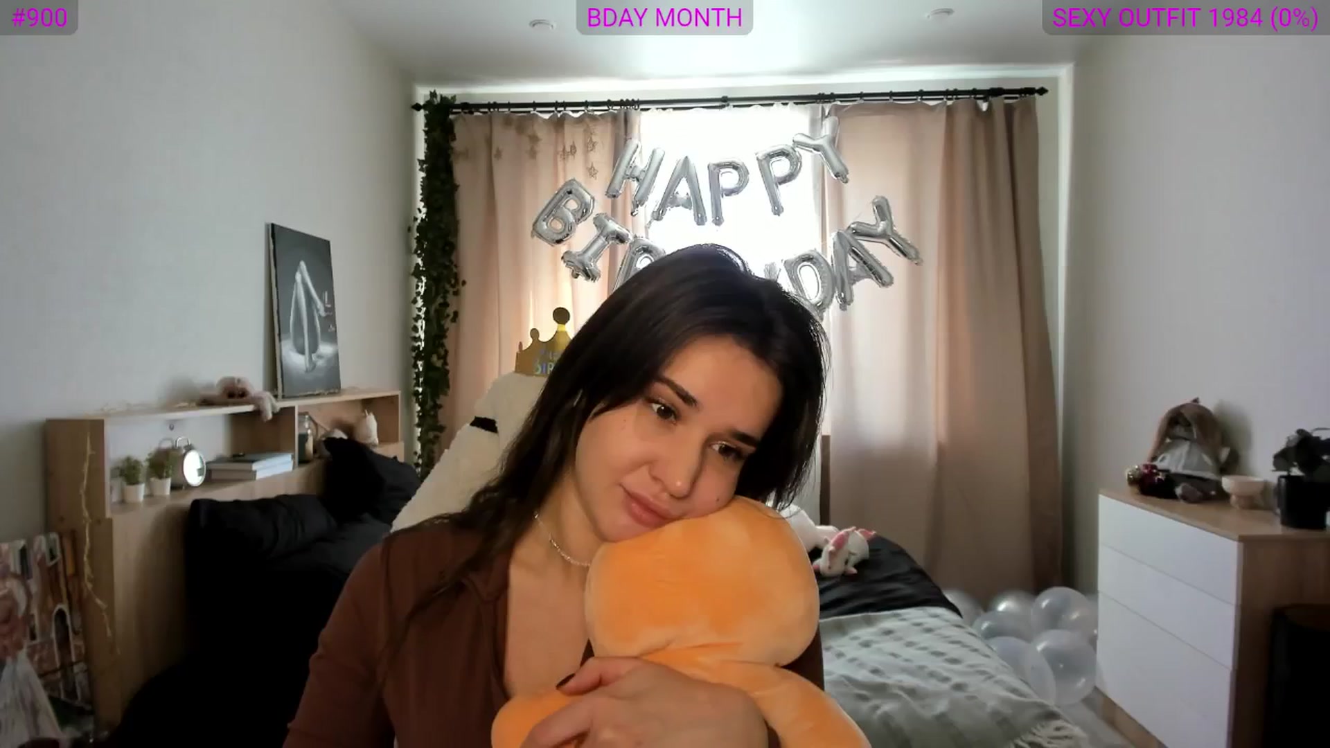 Gallery image thumbnail from Ellies_Smile's myfreecams stream on, 02/19/2025, 10:51 image 3 of 20