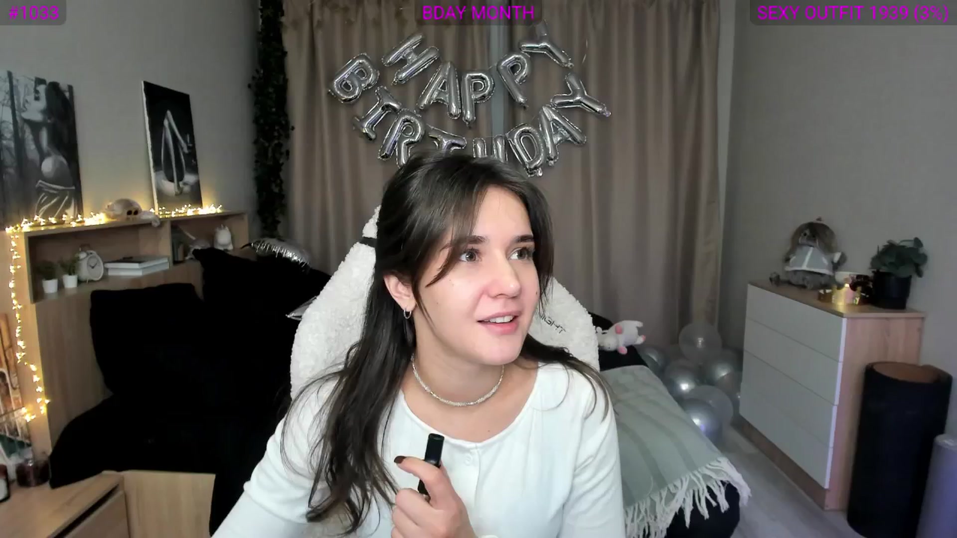 Gallery image thumbnail from Ellies_Smile's myfreecams stream on, 02/22/2025, 20:09 image 1 of 20