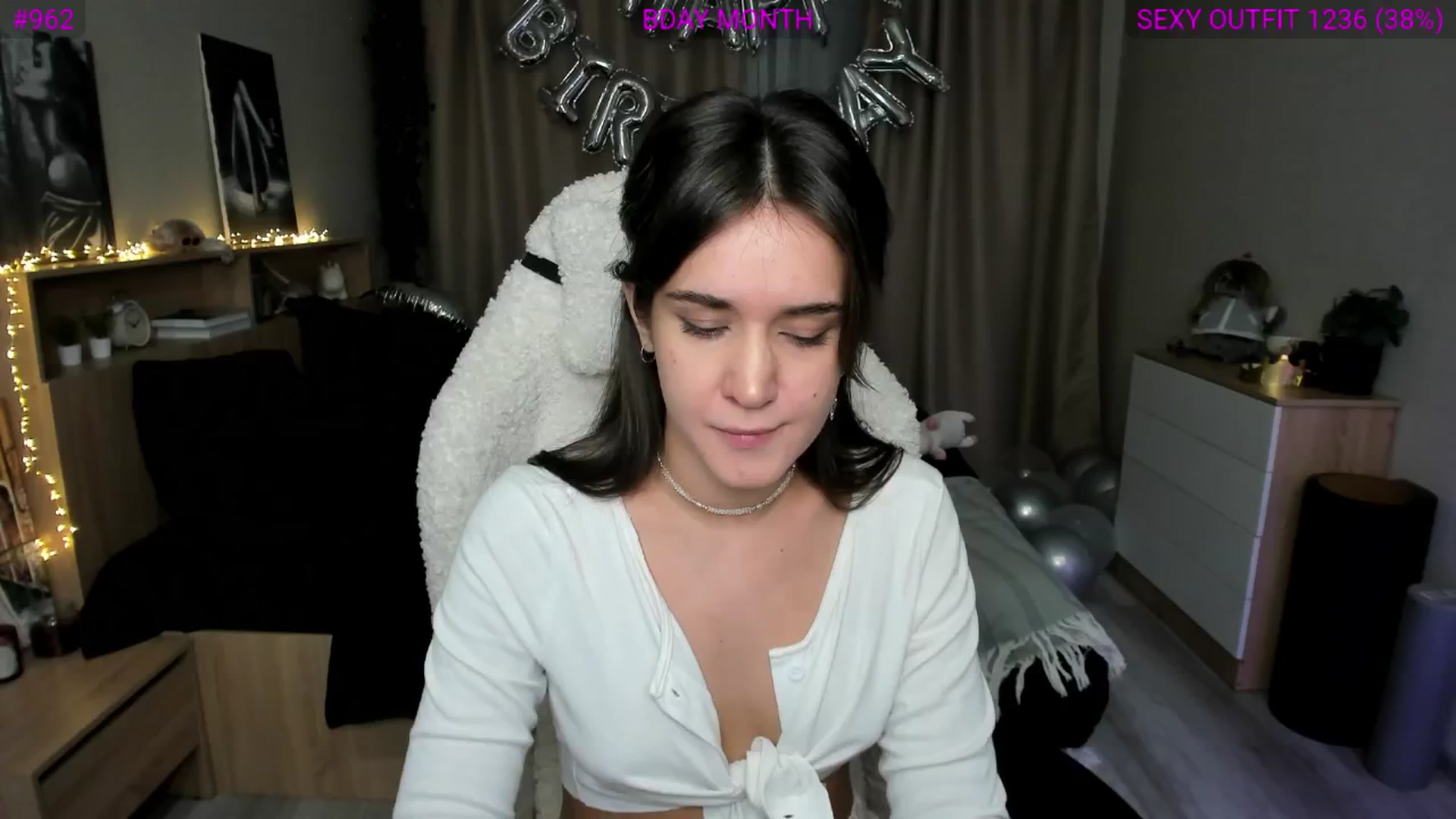 Gallery image thumbnail from Ellies_Smile's myfreecams stream on, 02/22/2025, 23:14 image 12 of 20