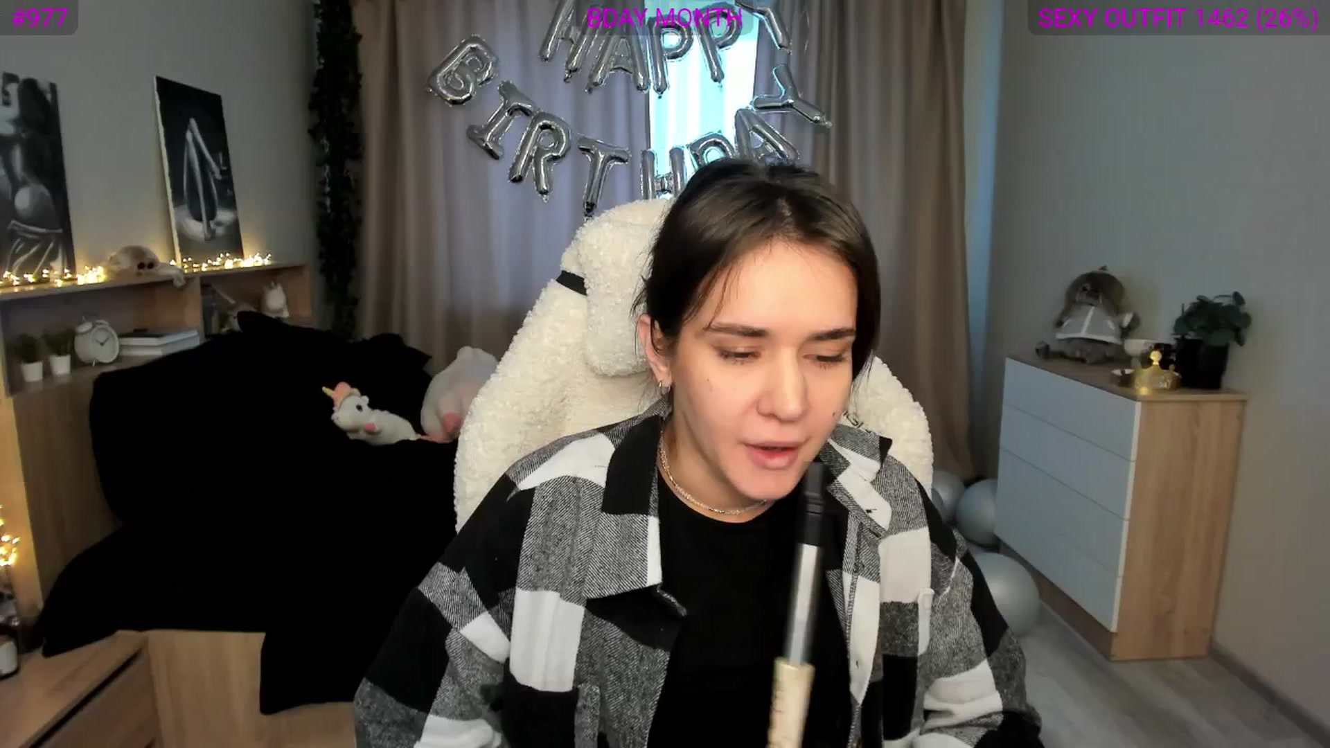 Gallery image thumbnail from Ellies_Smile's myfreecams stream on, 02/27/2025, 15:05 image 1 of 20