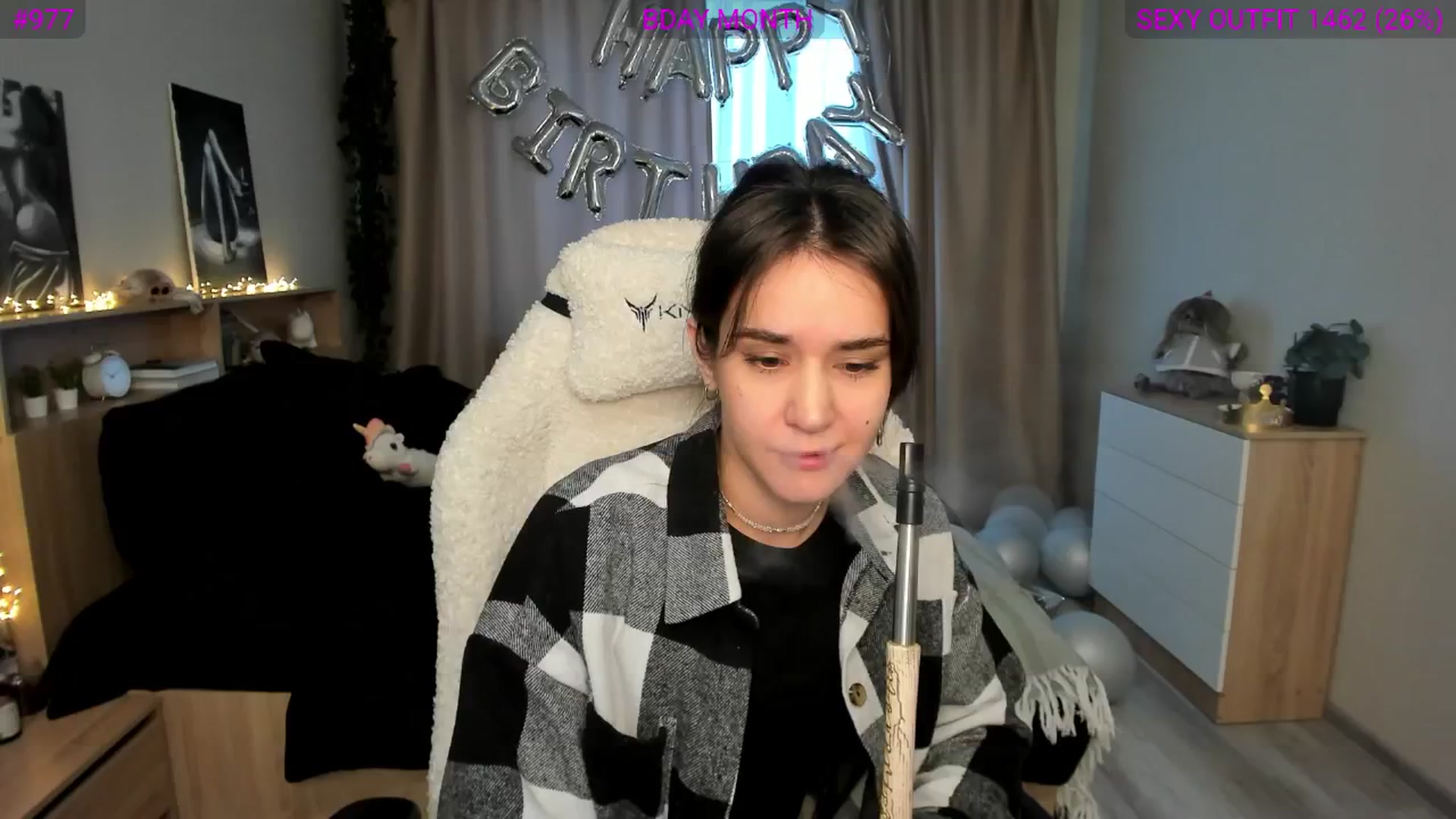 Gallery image thumbnail from Ellies_Smile's myfreecams stream on, 02/27/2025, 15:05 image 3 of 20