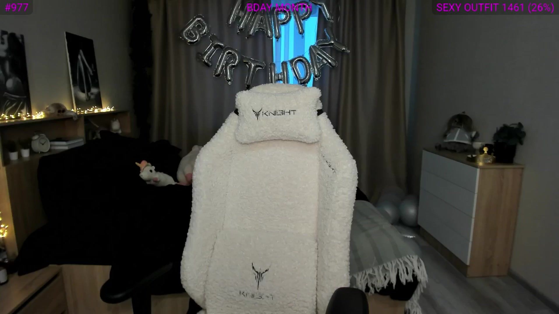 Gallery image thumbnail from Ellies_Smile's myfreecams stream on, 02/27/2025, 15:05 image 10 of 20