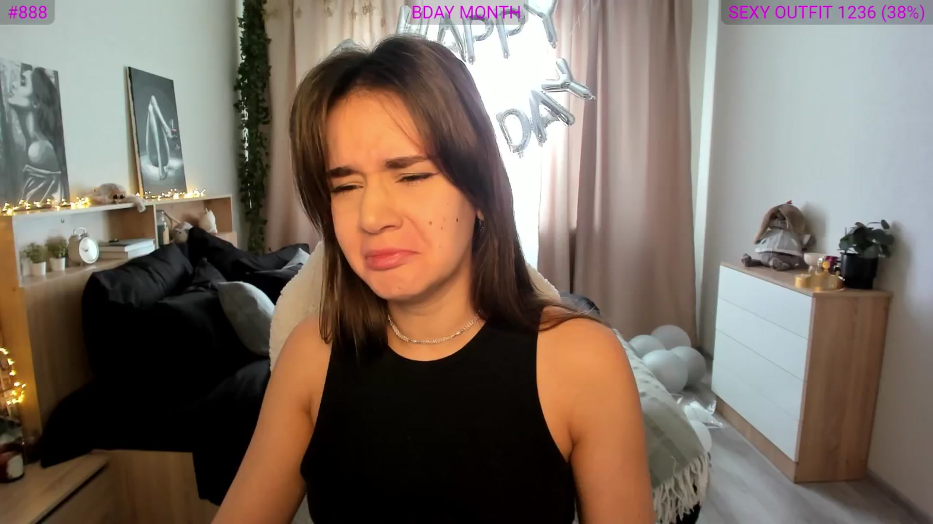 Gallery image thumbnail from Ellies_Smile's myfreecams stream on, 02/28/2025, 10:27 image 7 of 20