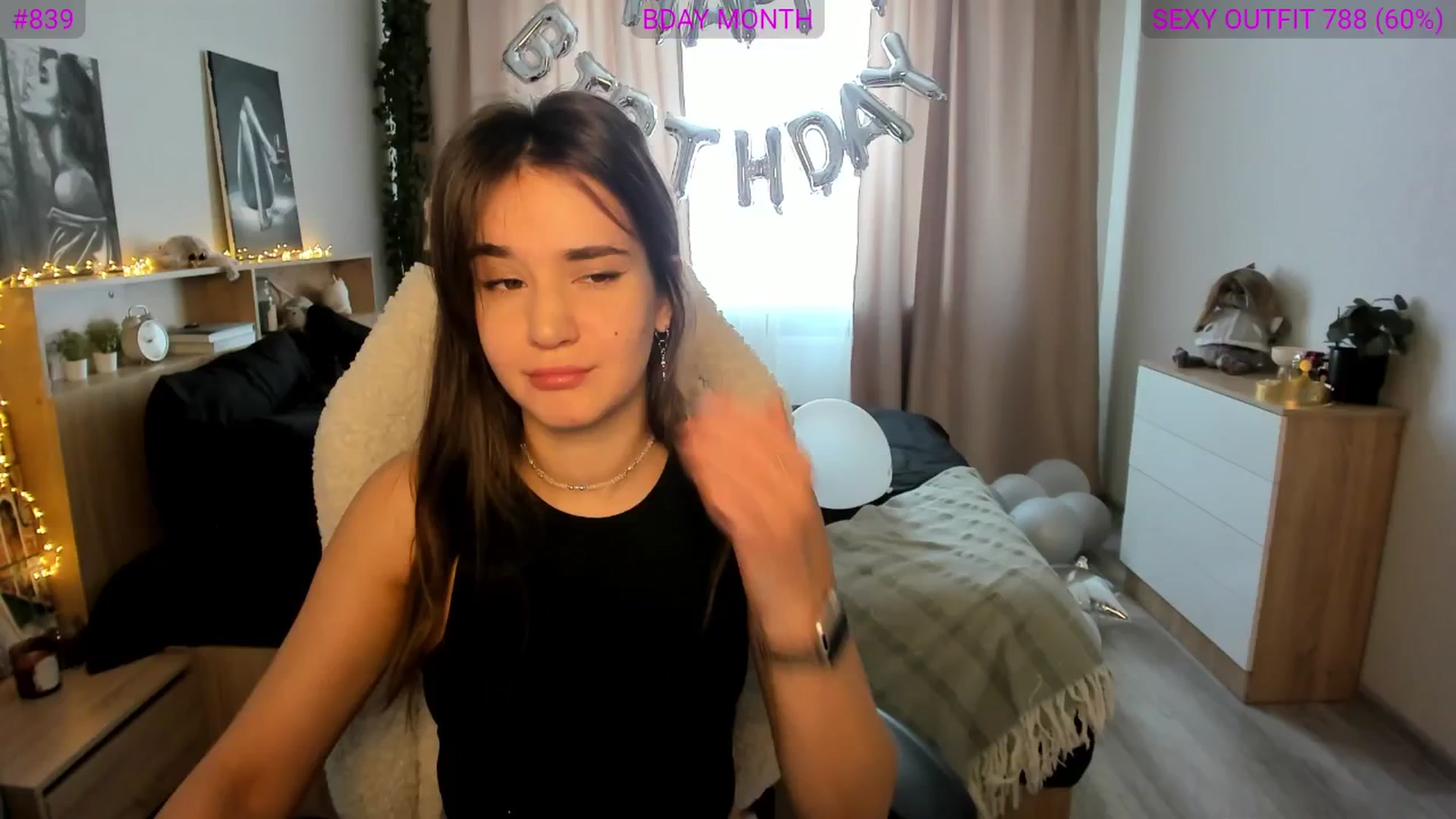 Gallery image thumbnail from Ellies_Smile's myfreecams stream on, 02/28/2025, 11:24 image 20 of 20