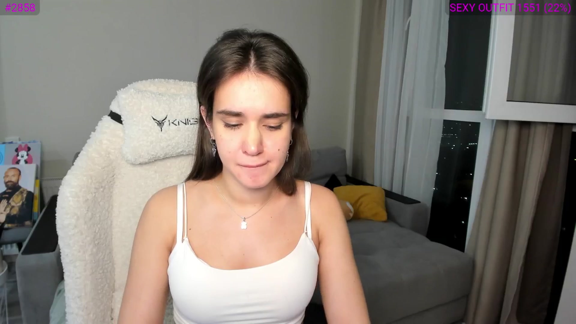 Gallery image thumbnail from Ellies_Smile's myfreecams stream on, 03/16/2025, 18:12 image 17 of 20