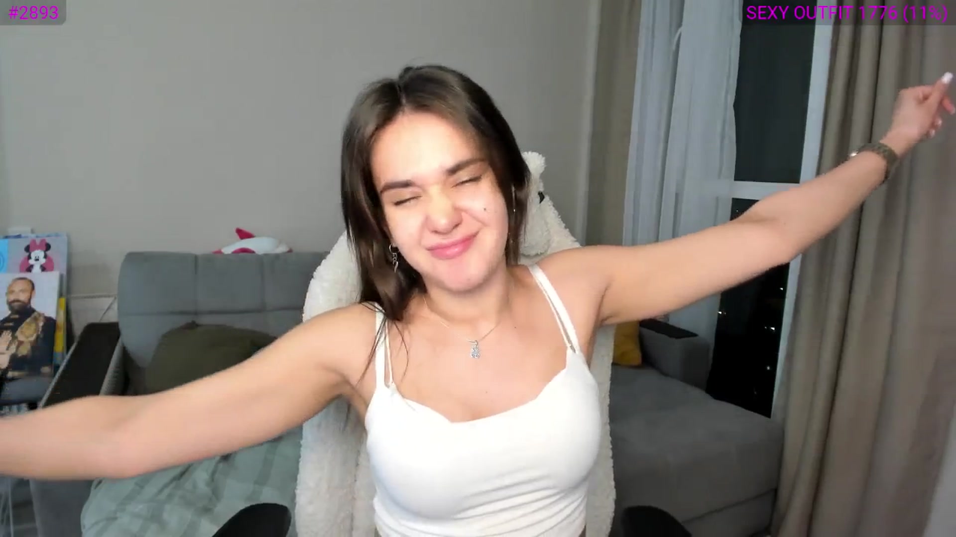 Gallery image thumbnail from Ellies_Smile's myfreecams stream on, 03/16/2025, 18:12 image 6 of 20