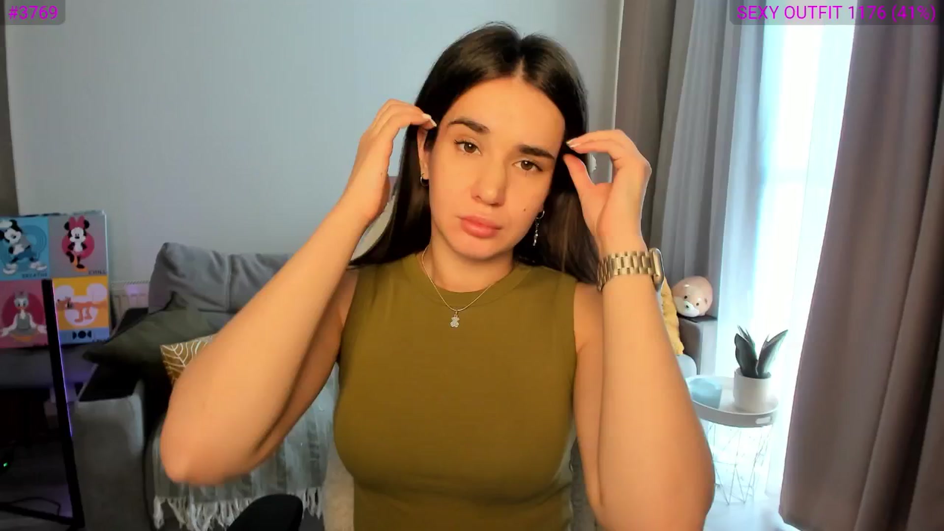 Gallery image thumbnail from Ellies_Smile's myfreecams stream on, 03/25/2025, 10:48 image 8 of 20