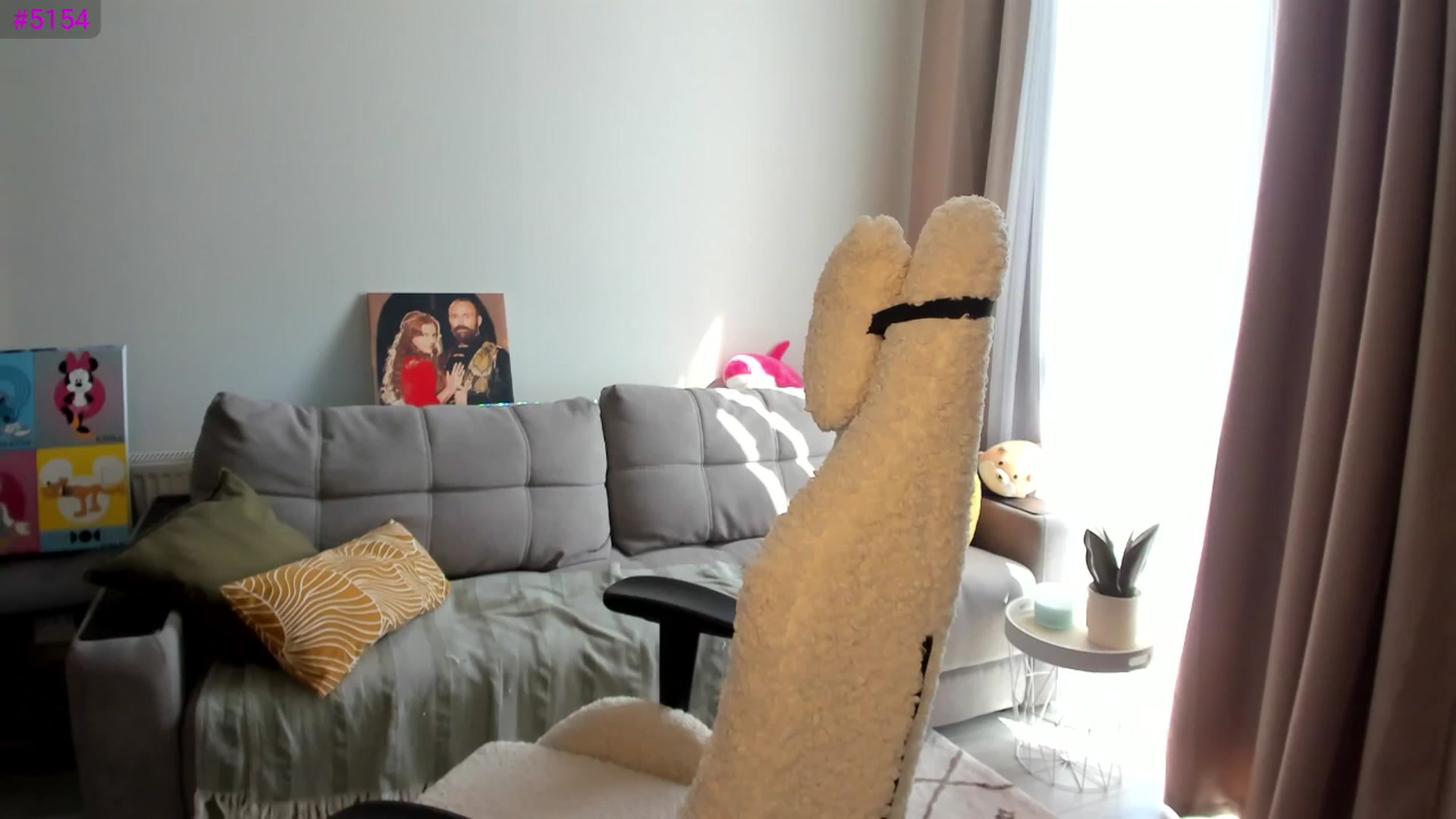 Gallery image thumbnail from Ellies_Smile's myfreecams stream on, 04/15/2025, 09:10 image 12 of 20