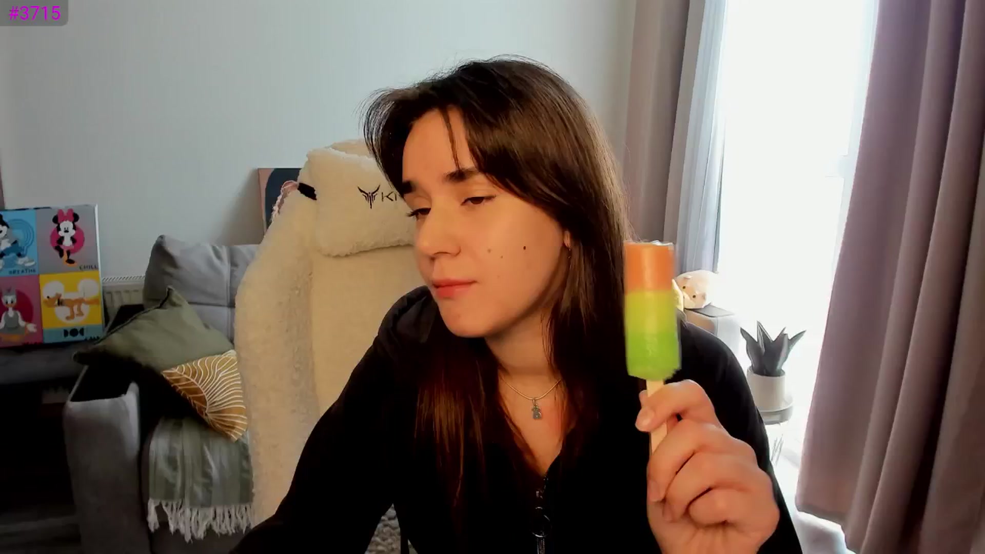 Gallery image thumbnail from Ellies_Smile's myfreecams stream on, 04/24/2025, 09:11 image 2 of 20