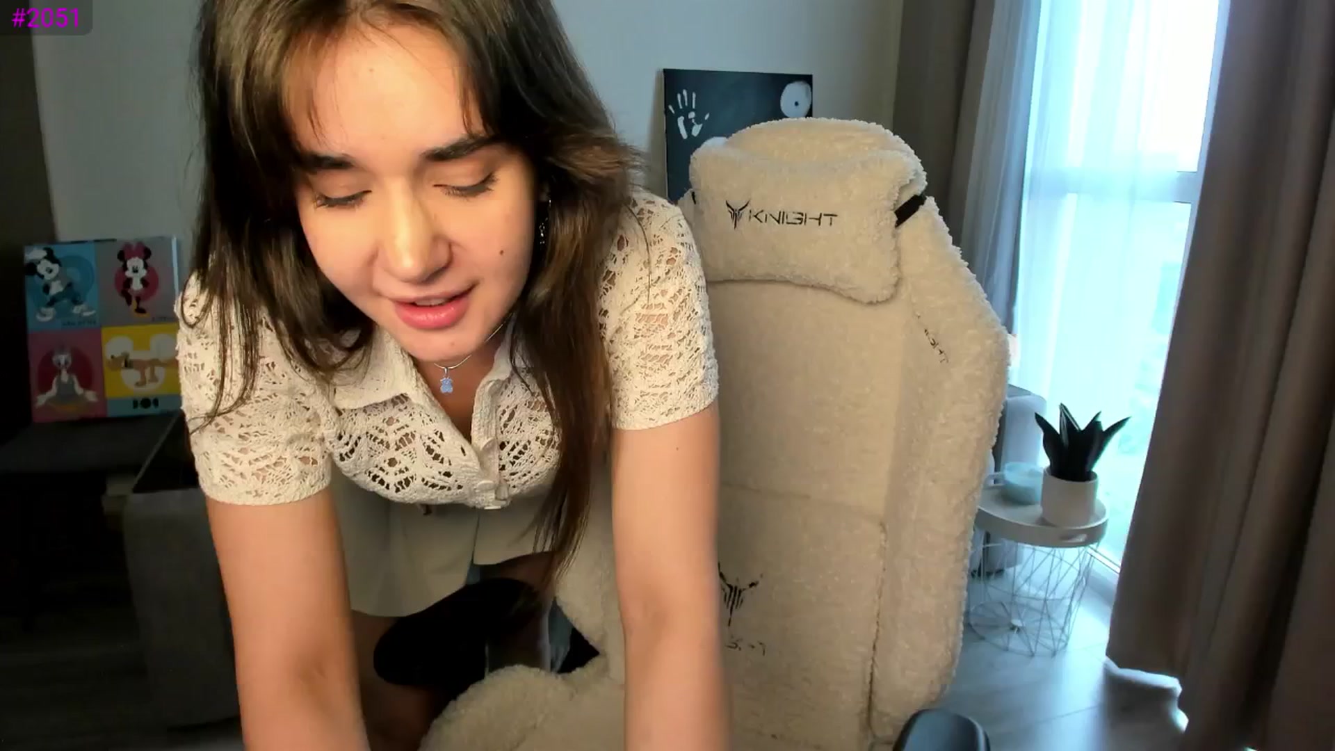 Gallery image thumbnail from Ellies_Smile's myfreecams stream on, 04/26/2025, 11:28 image 15 of 20