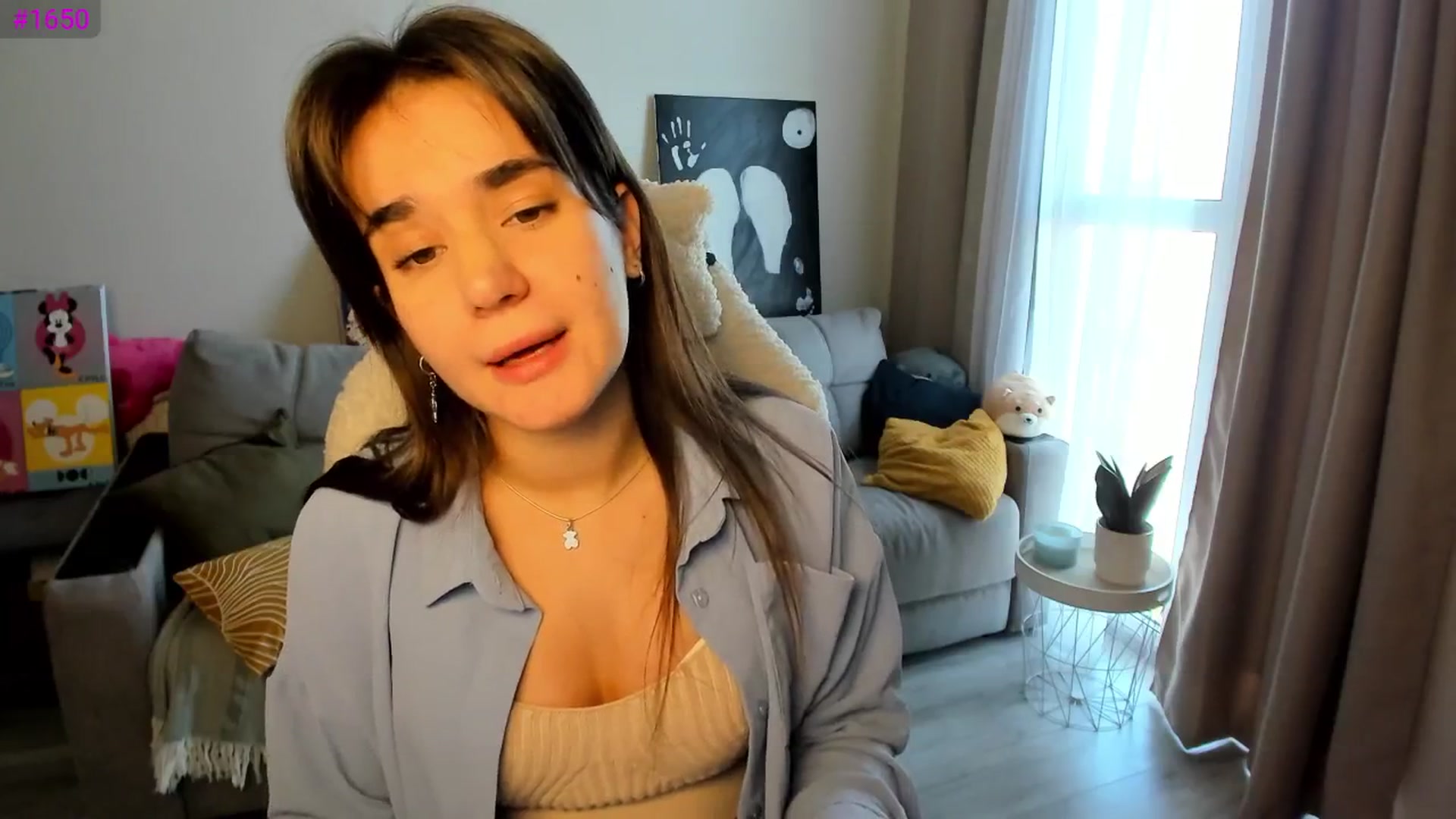 Gallery image thumbnail from Ellies_Smile's myfreecams stream on, 04/29/2025, 13:11 image 10 of 20