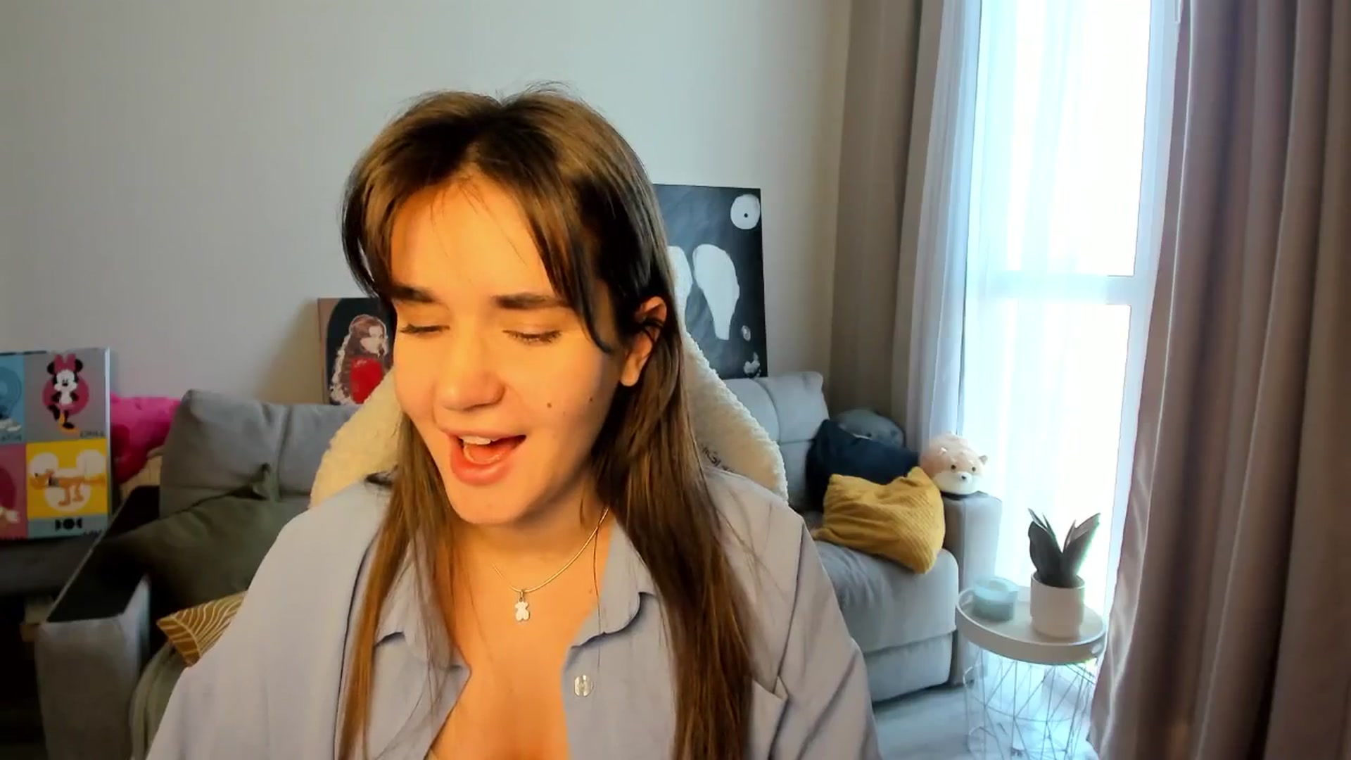 Gallery image thumbnail from Ellies_Smile's myfreecams stream on, 04/29/2025, 13:11 image 2 of 20