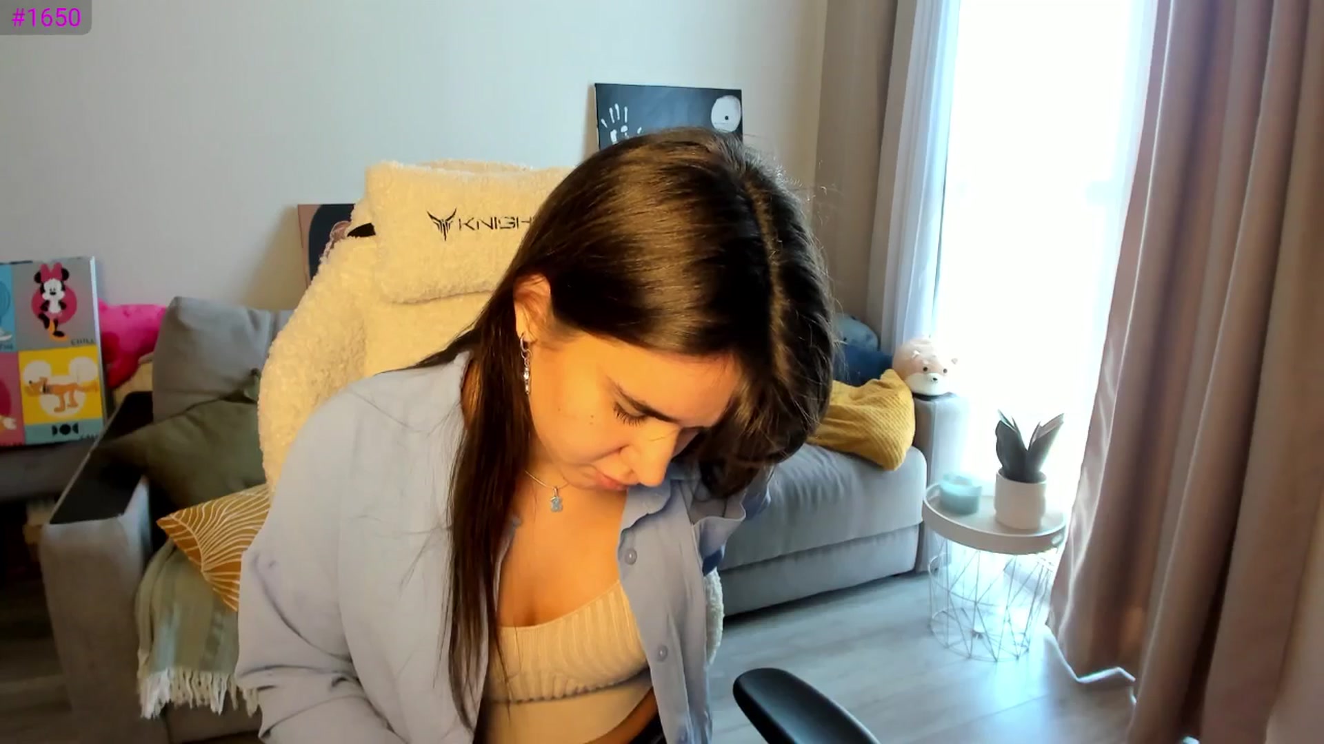Gallery image thumbnail from Ellies_Smile's myfreecams stream on, 04/29/2025, 13:11 image 15 of 20